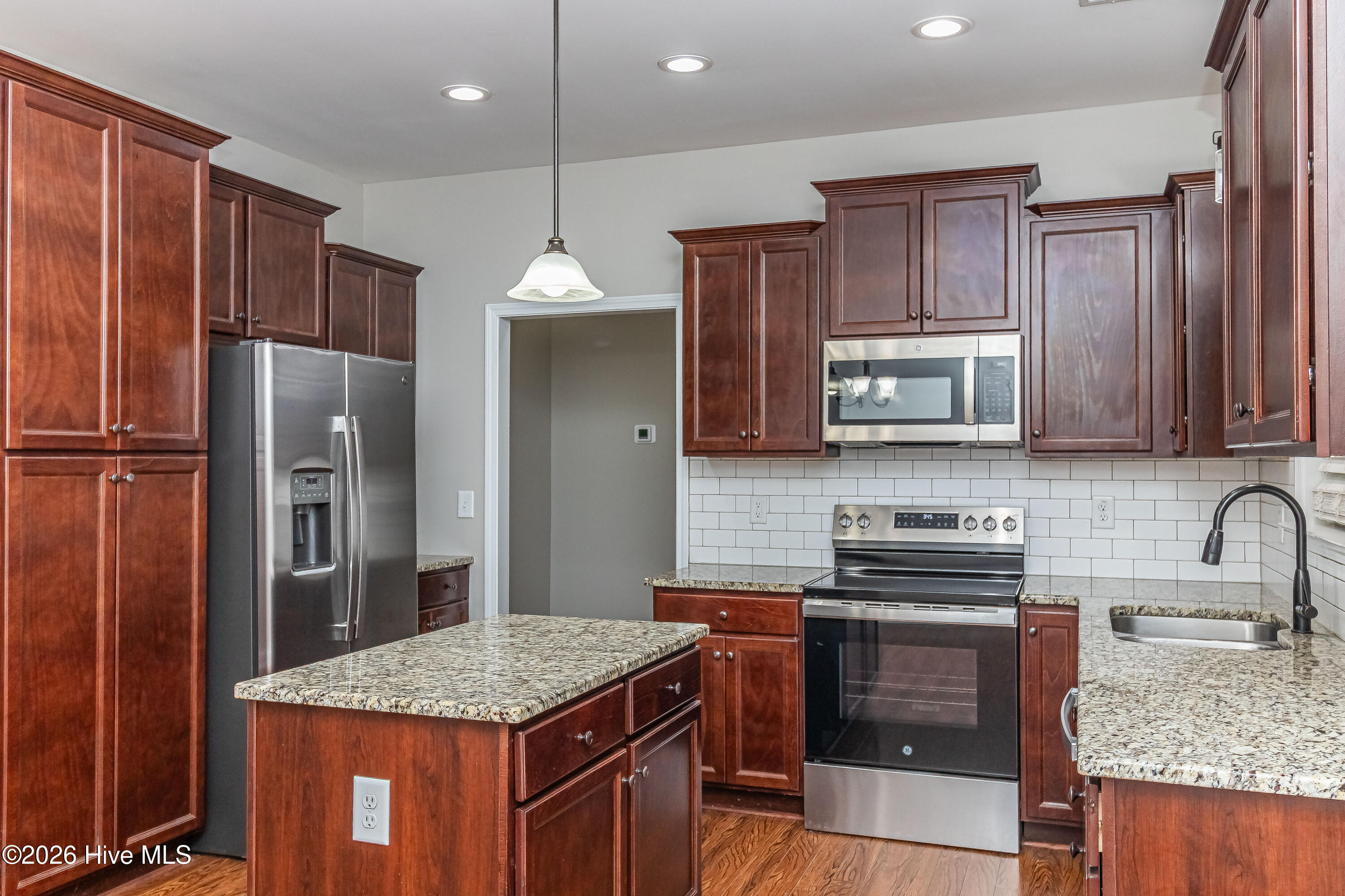 218 Planters Ridge Drive Property Photo 19