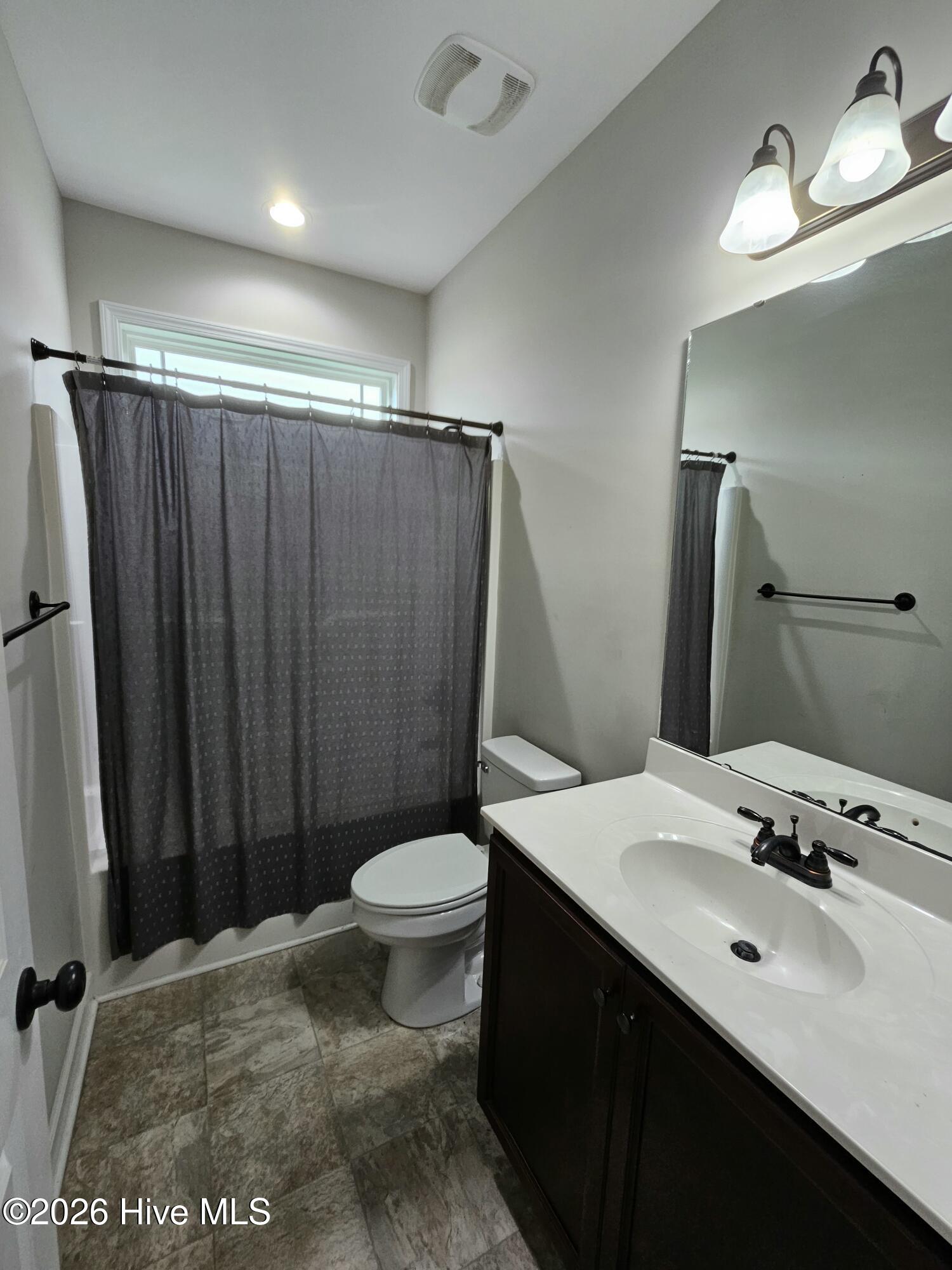 218 Planters Ridge Drive Property Photo 43