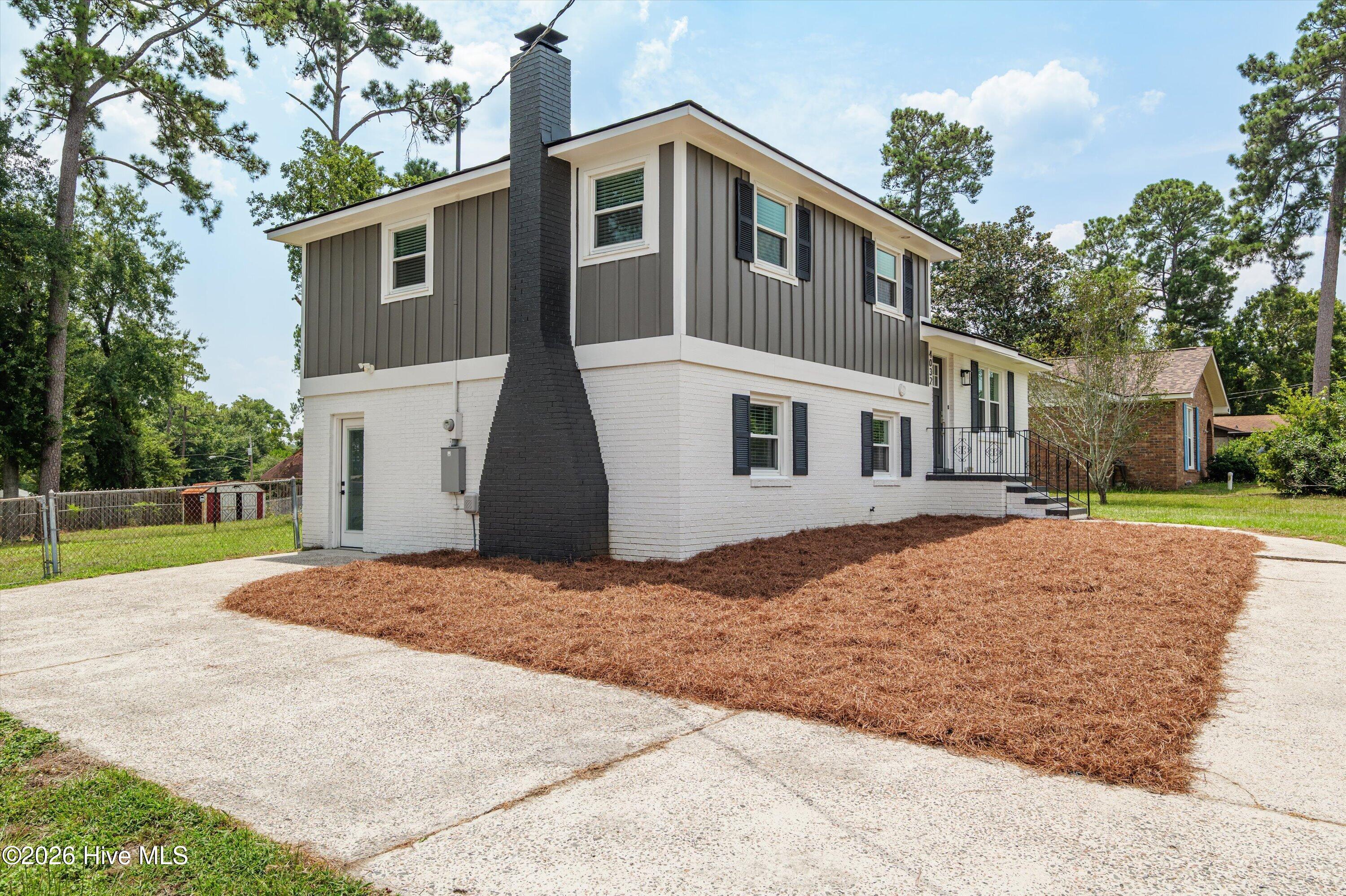 4032 Rio Pinar Drive Property Photo 3