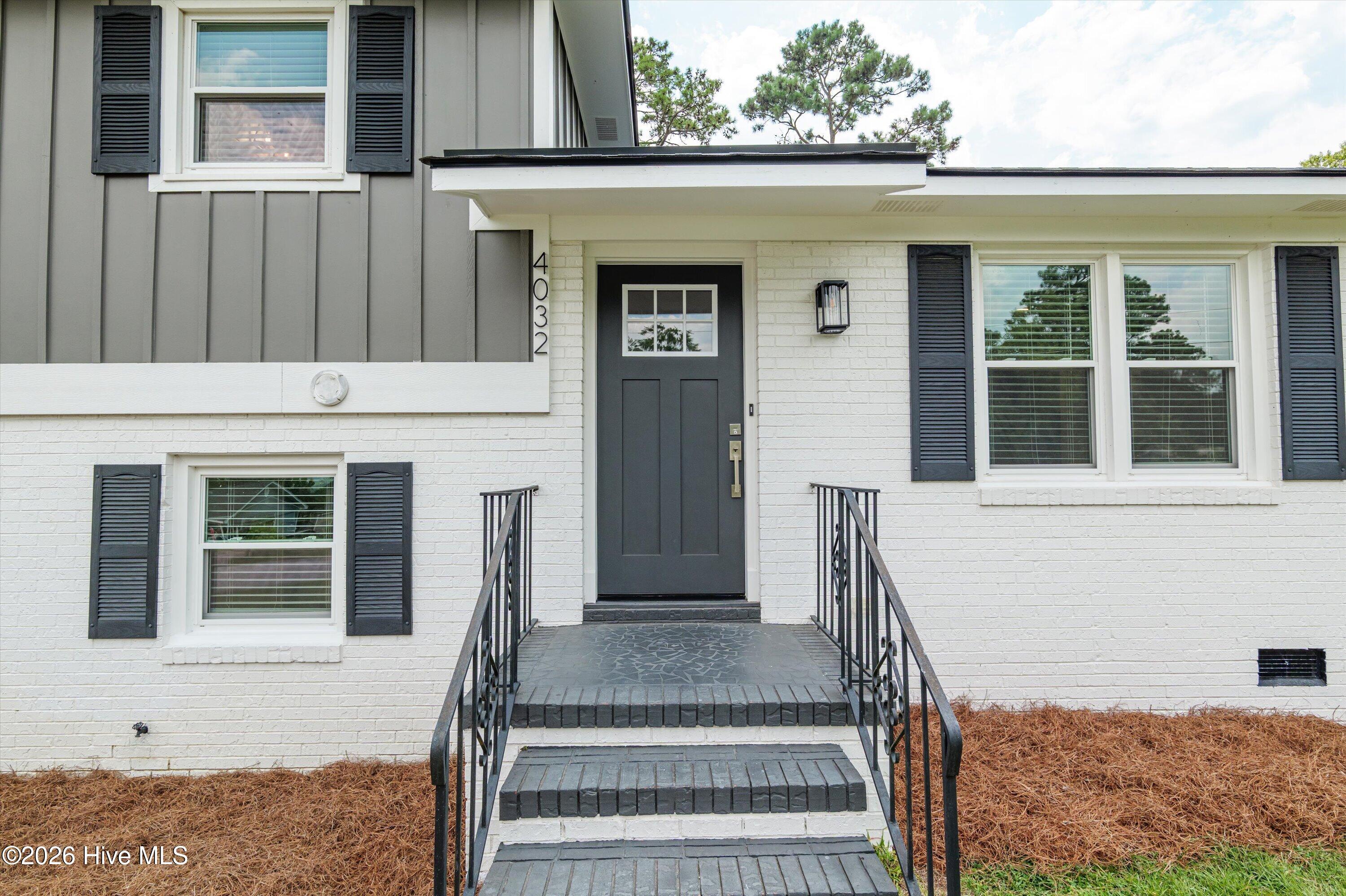 4032 Rio Pinar Drive Property Photo 4