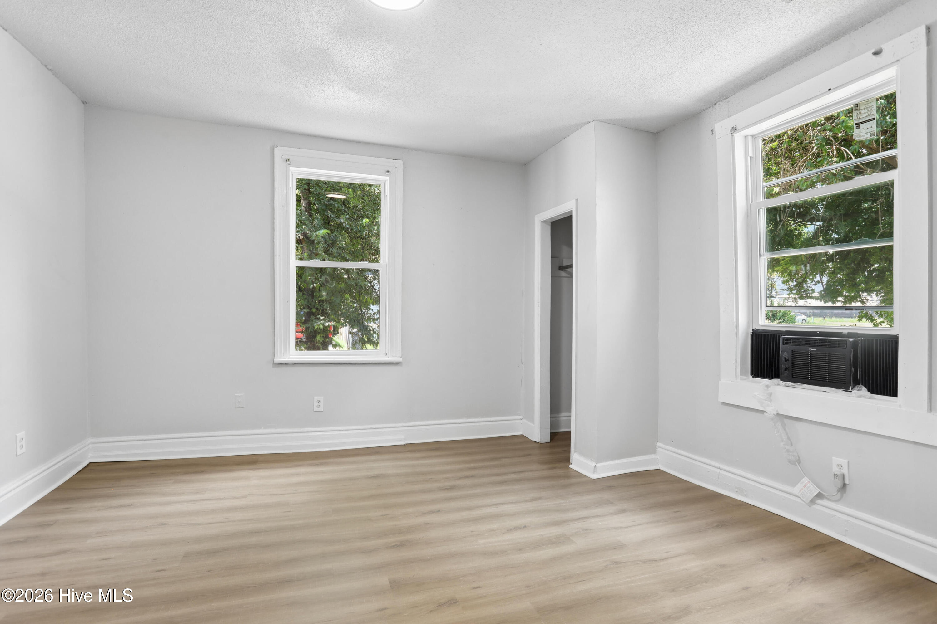 1021 Miller Street Property Photo 14