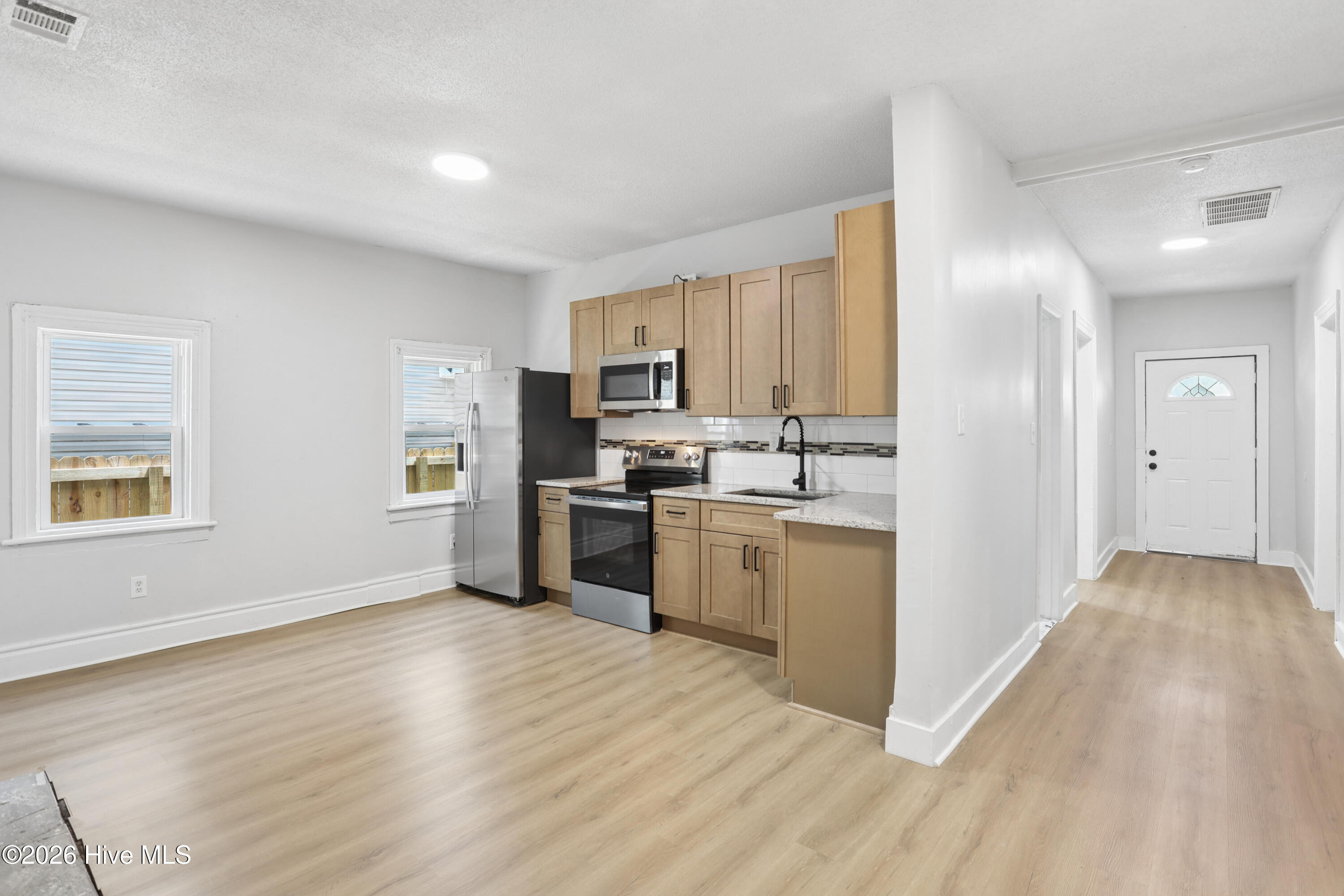 1021 Miller Street Property Photo 15