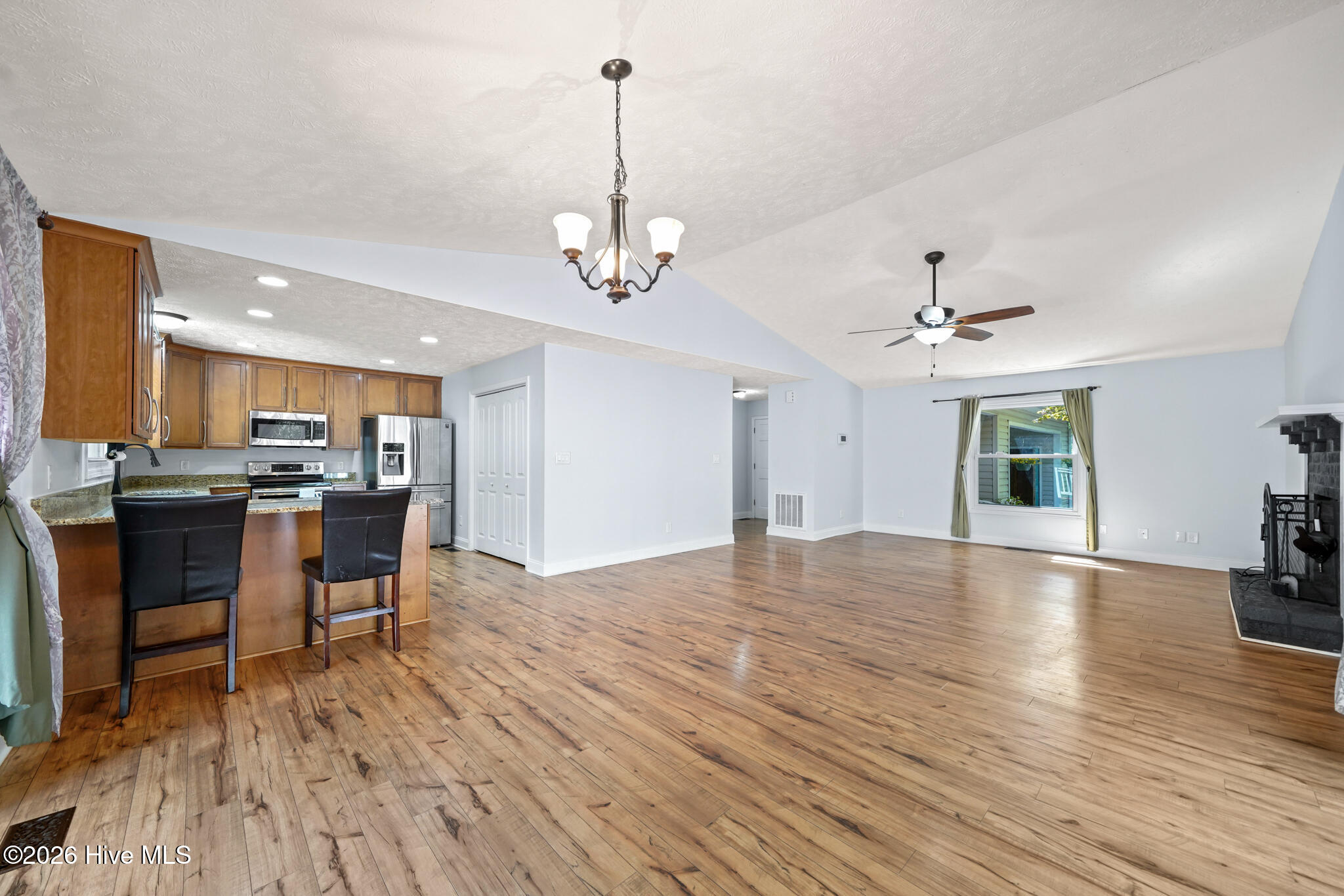 155 Edgewater Drive Property Photo 16