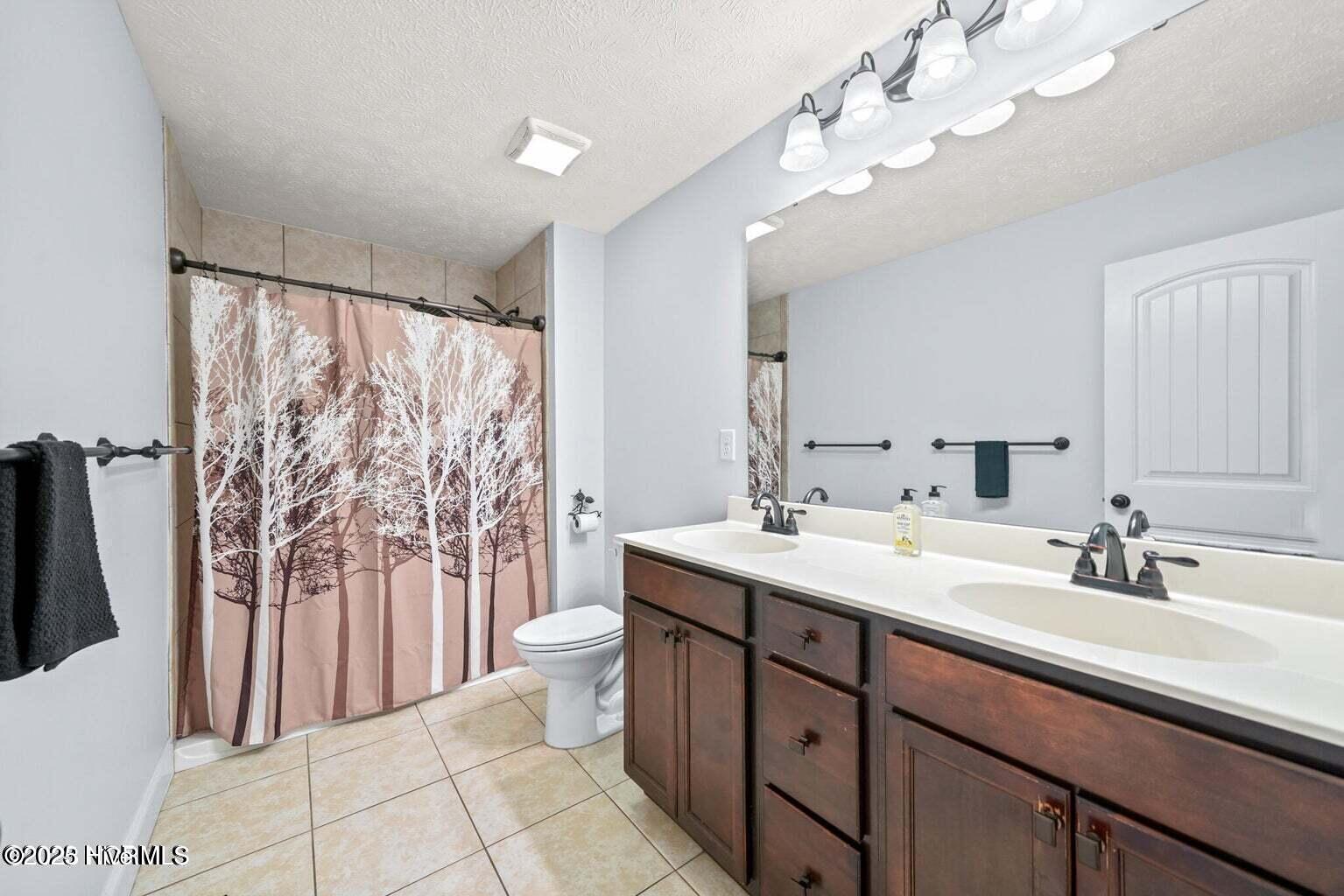 155 Edgewater Drive Property Photo 20