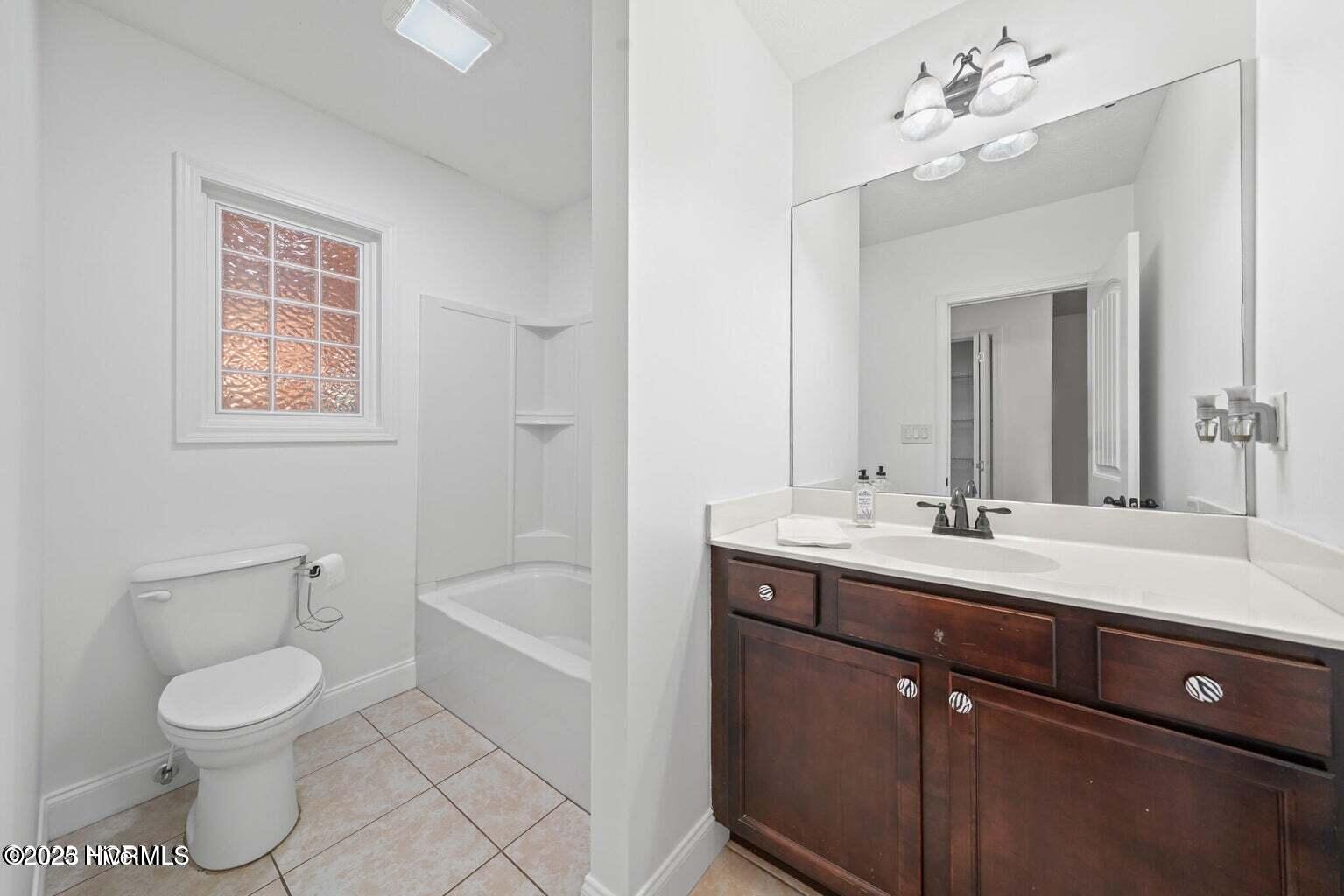 155 Edgewater Drive Property Photo 25