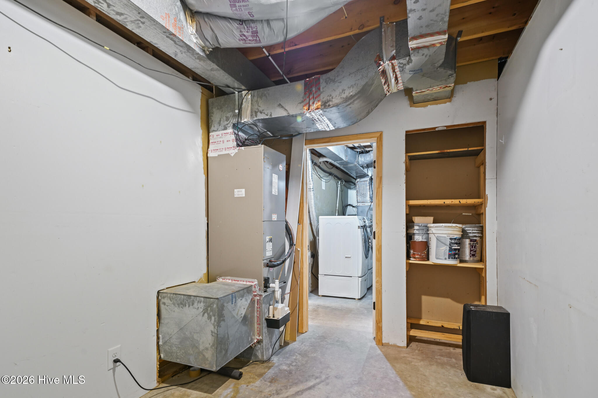 155 Edgewater Drive Property Photo 31
