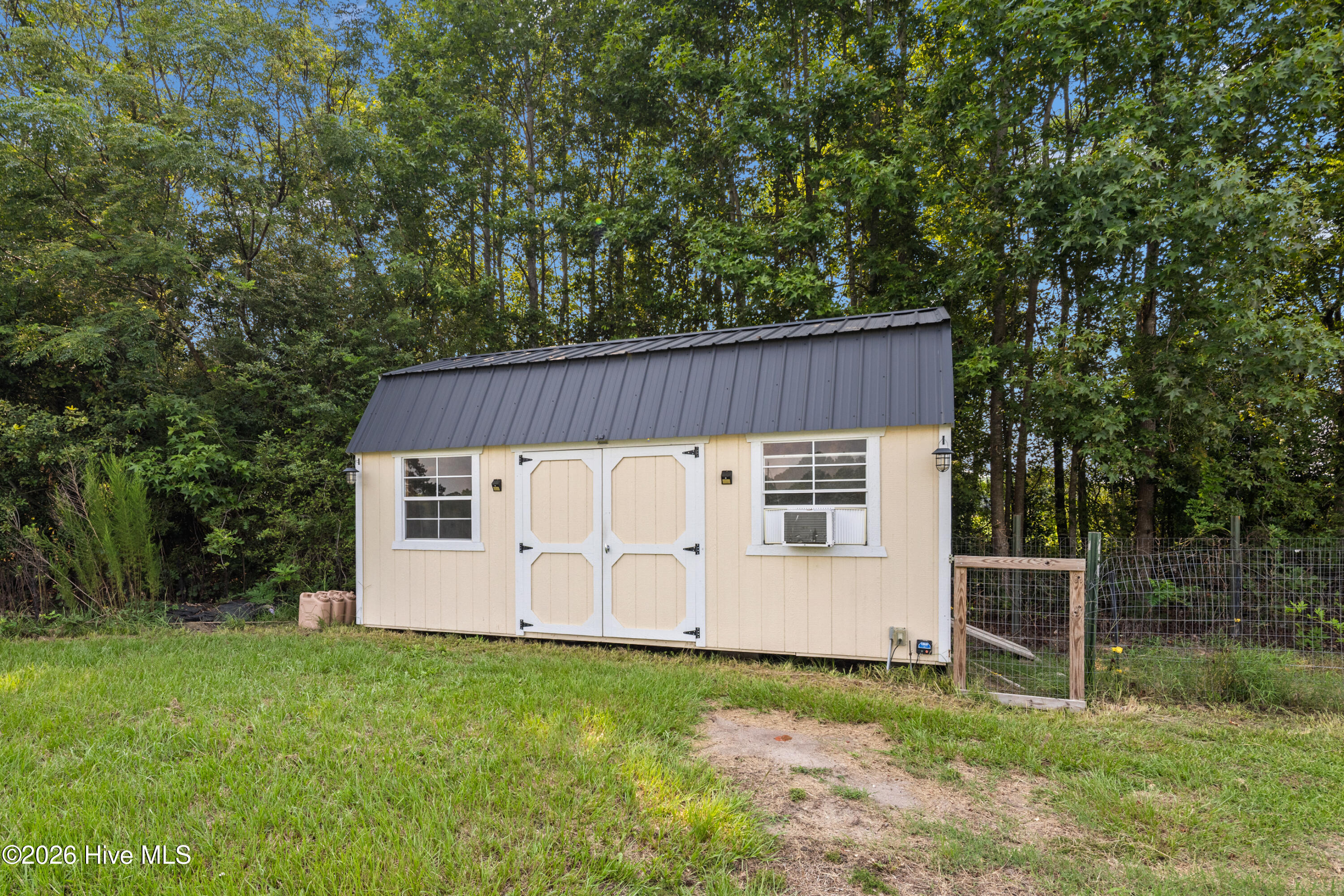1435 Old Mintz Highway Property Photo 34