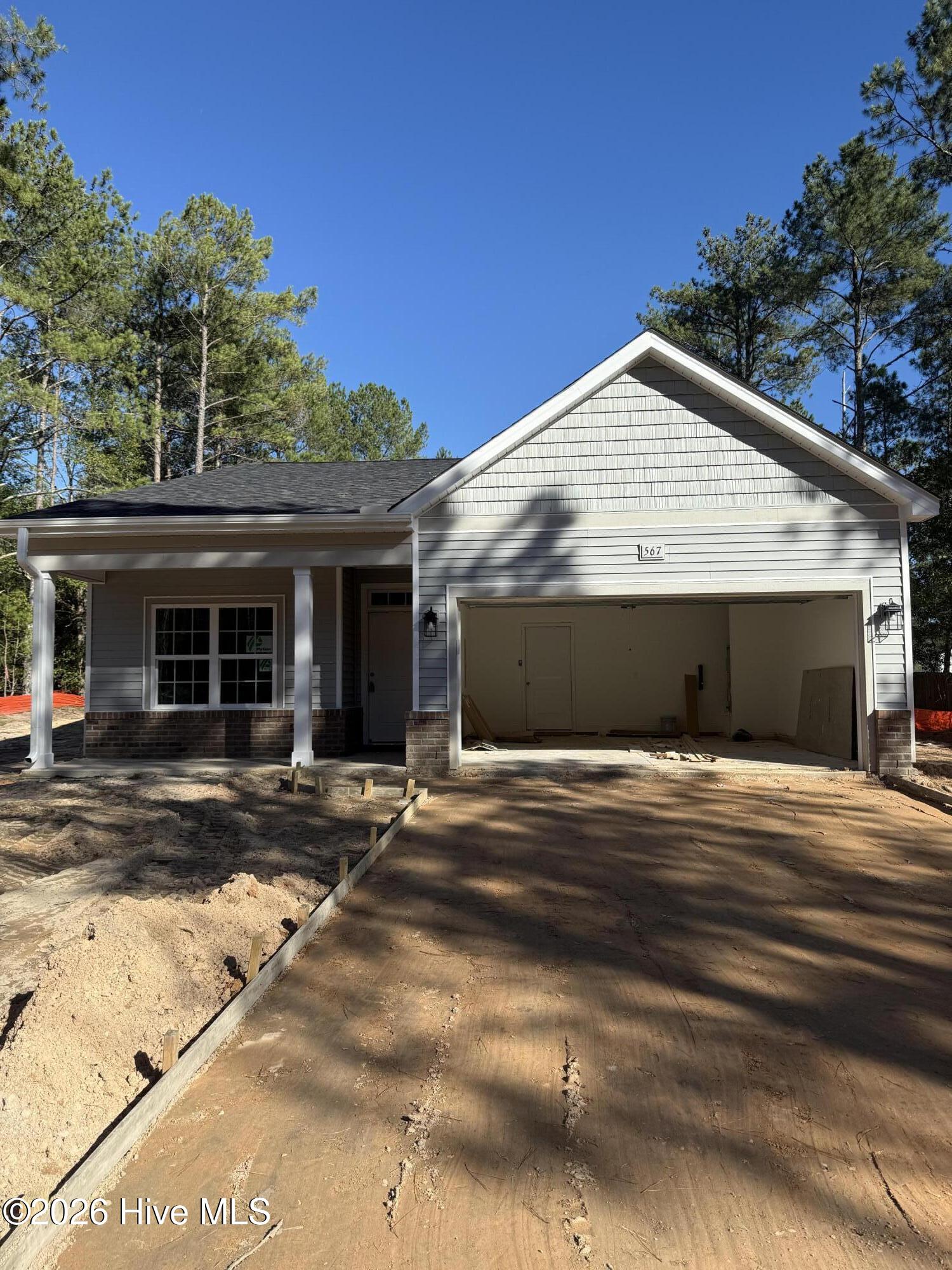 555 Sawgrass Road Property Photo 1