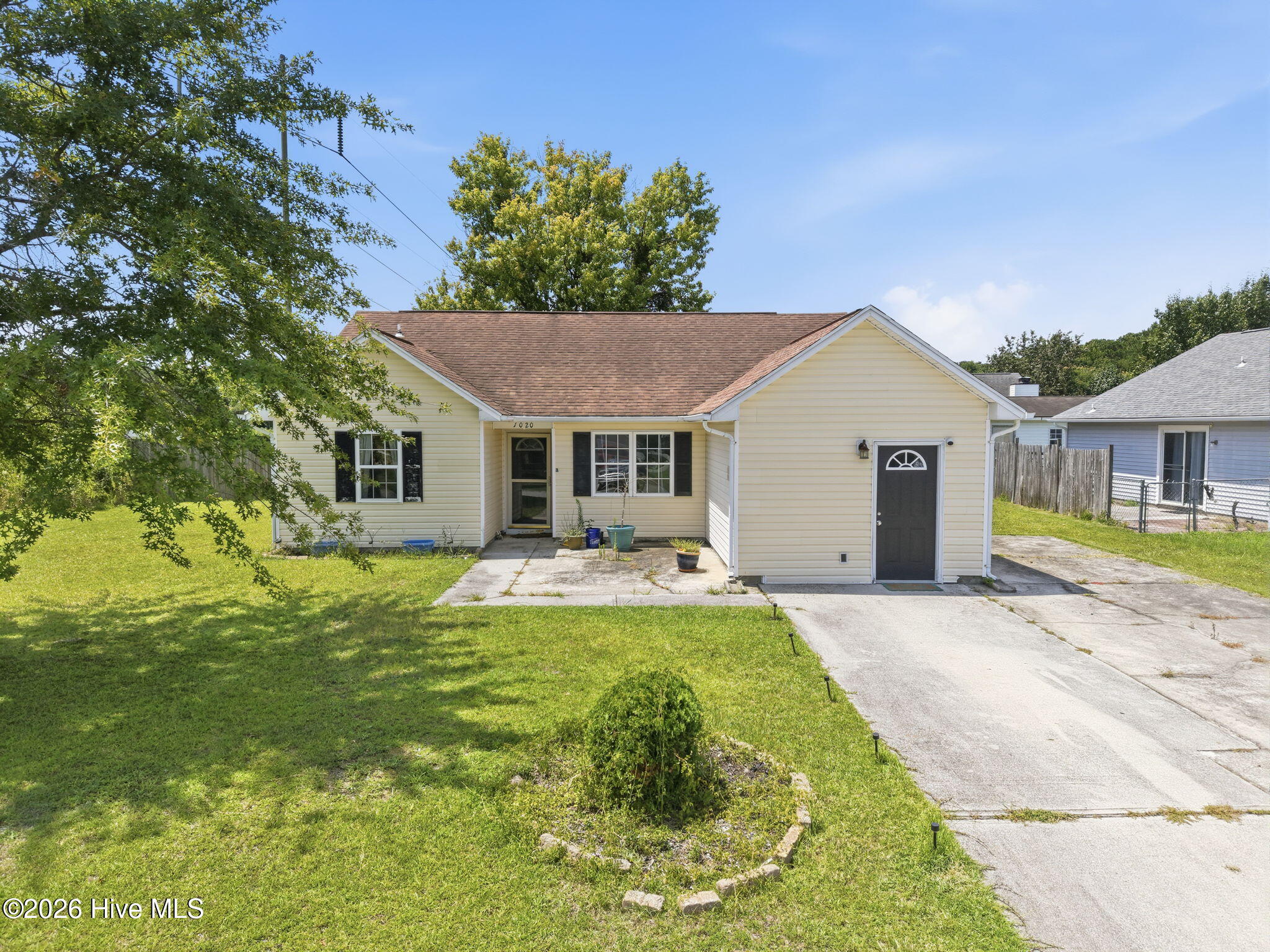 1020 Furia Drive Property Photo 1