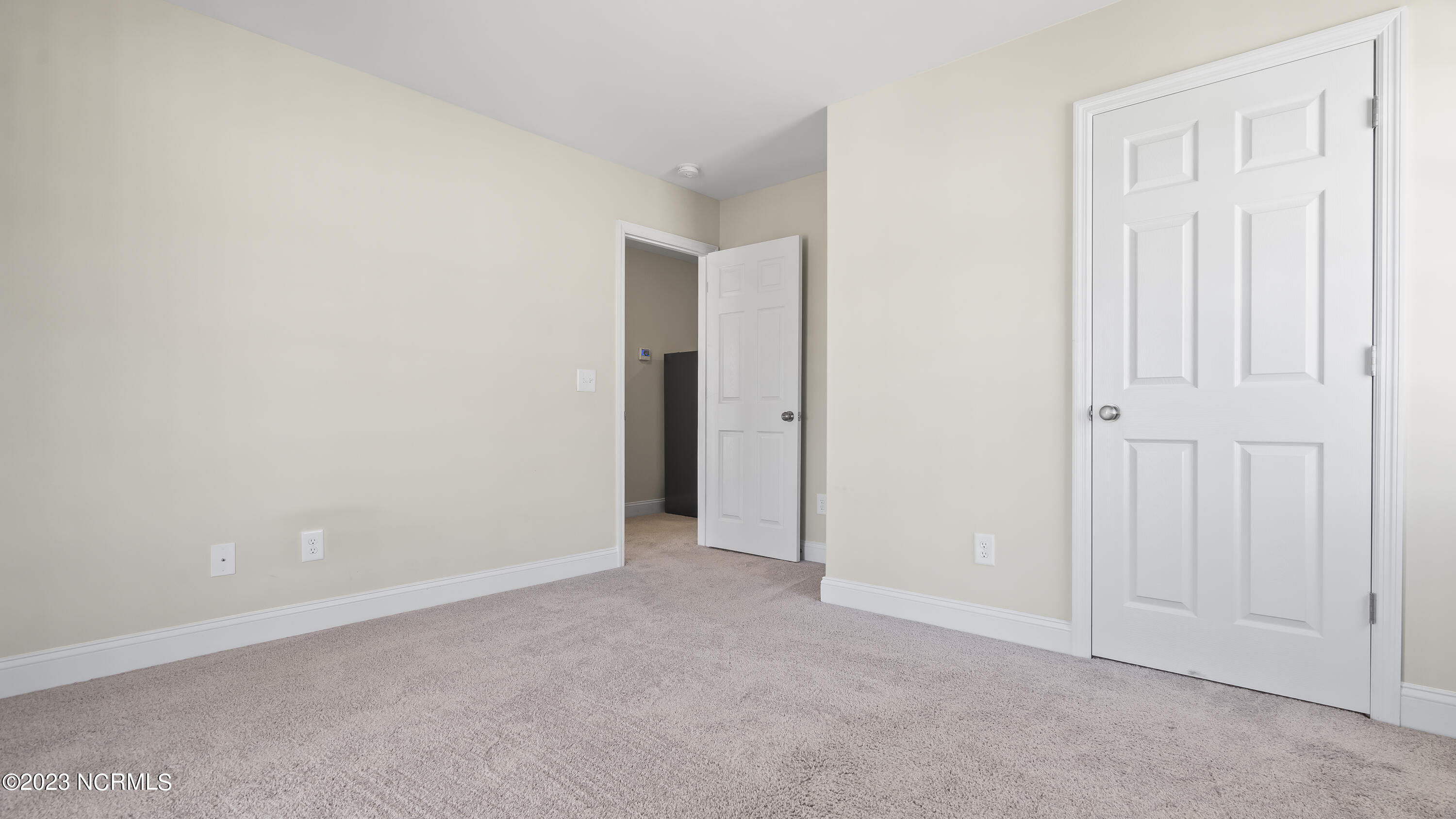 208 Broadleaf Drive Property Photo 38