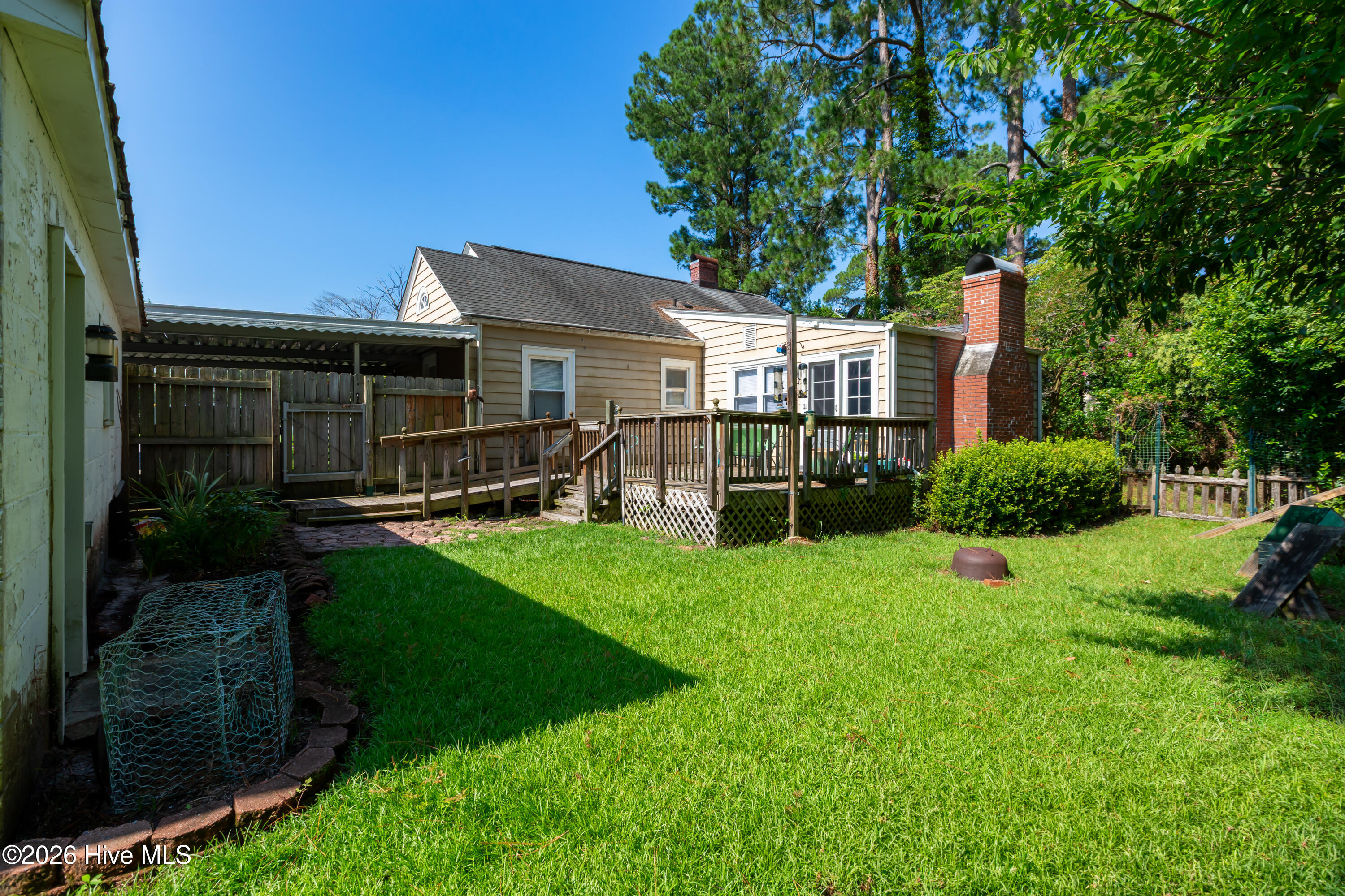 1404 Mcarthur Avenue Property Photo 18