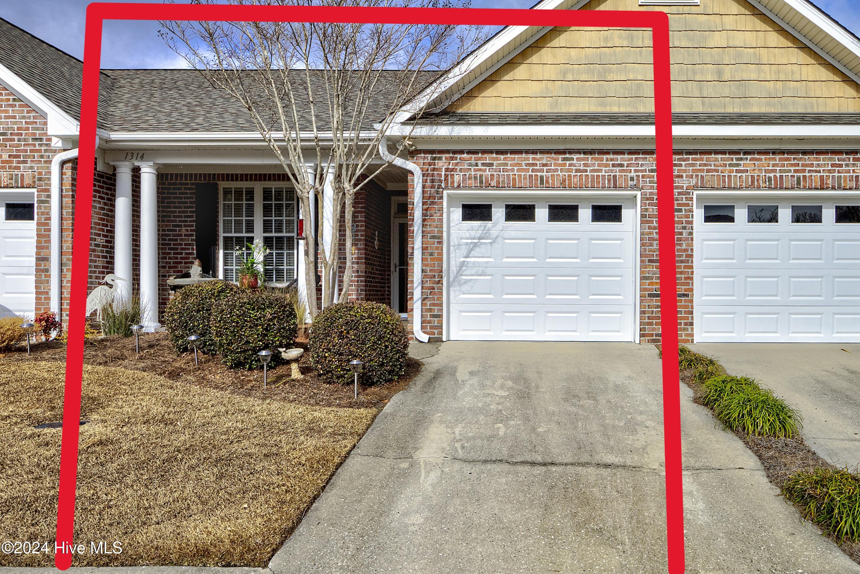 1314 Suncrest Way Property Photo 3