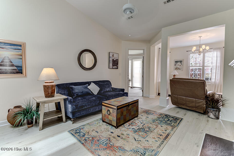 1314 Suncrest Way Property Photo 15