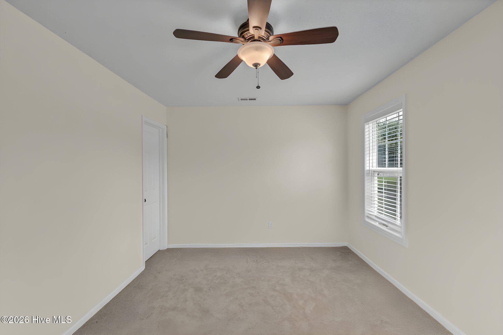 332 S End Road Property Photo 16