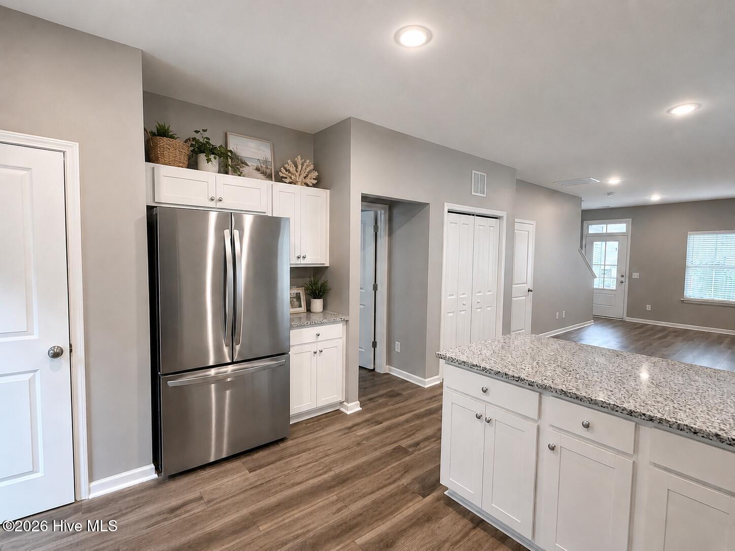 9088 Laurel Bay Lane Property Photo 11