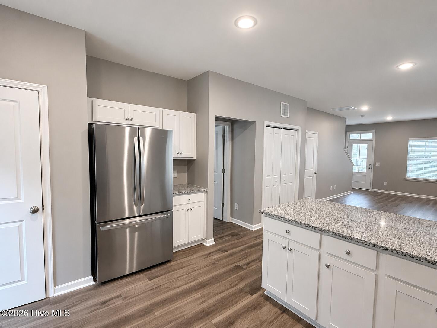 9088 Laurel Bay Lane Property Photo 12