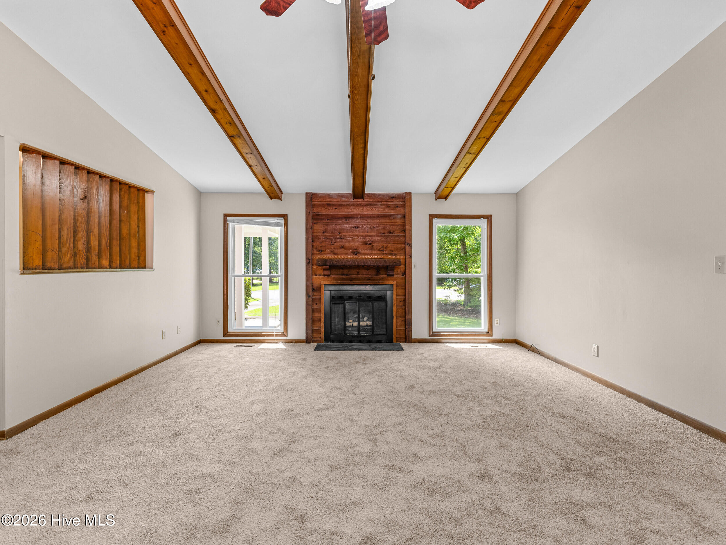 934 Welsh Lane Property Photo 8