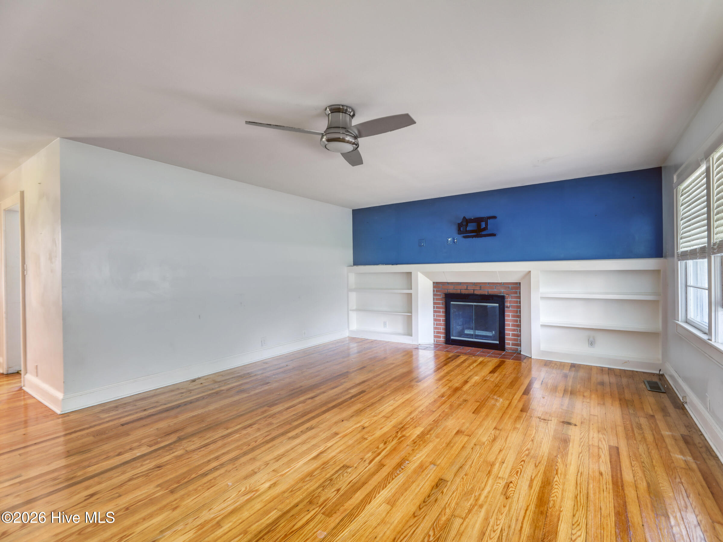 111 Pineview Street Property Photo 35