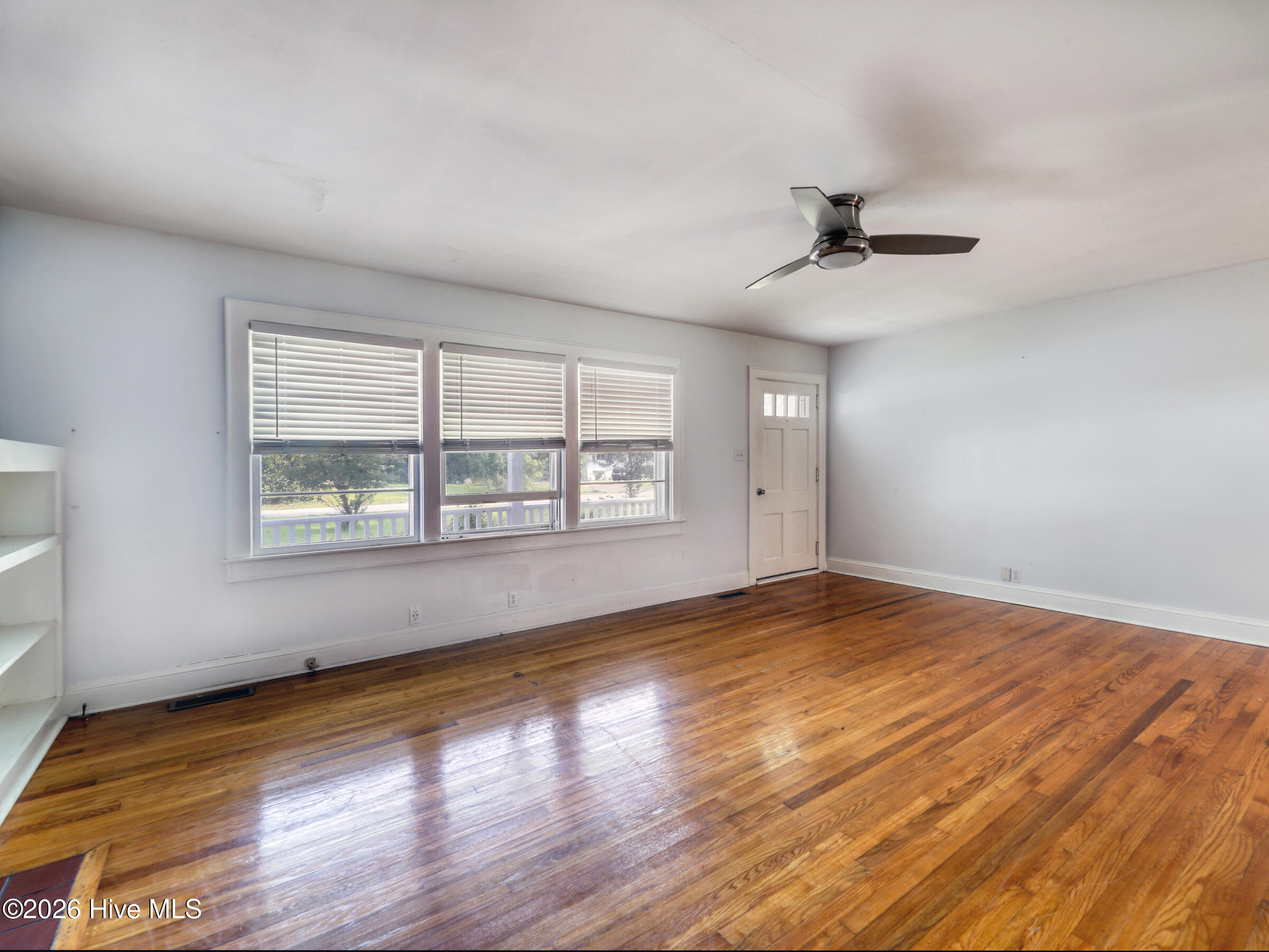 111 Pineview Street Property Photo 37