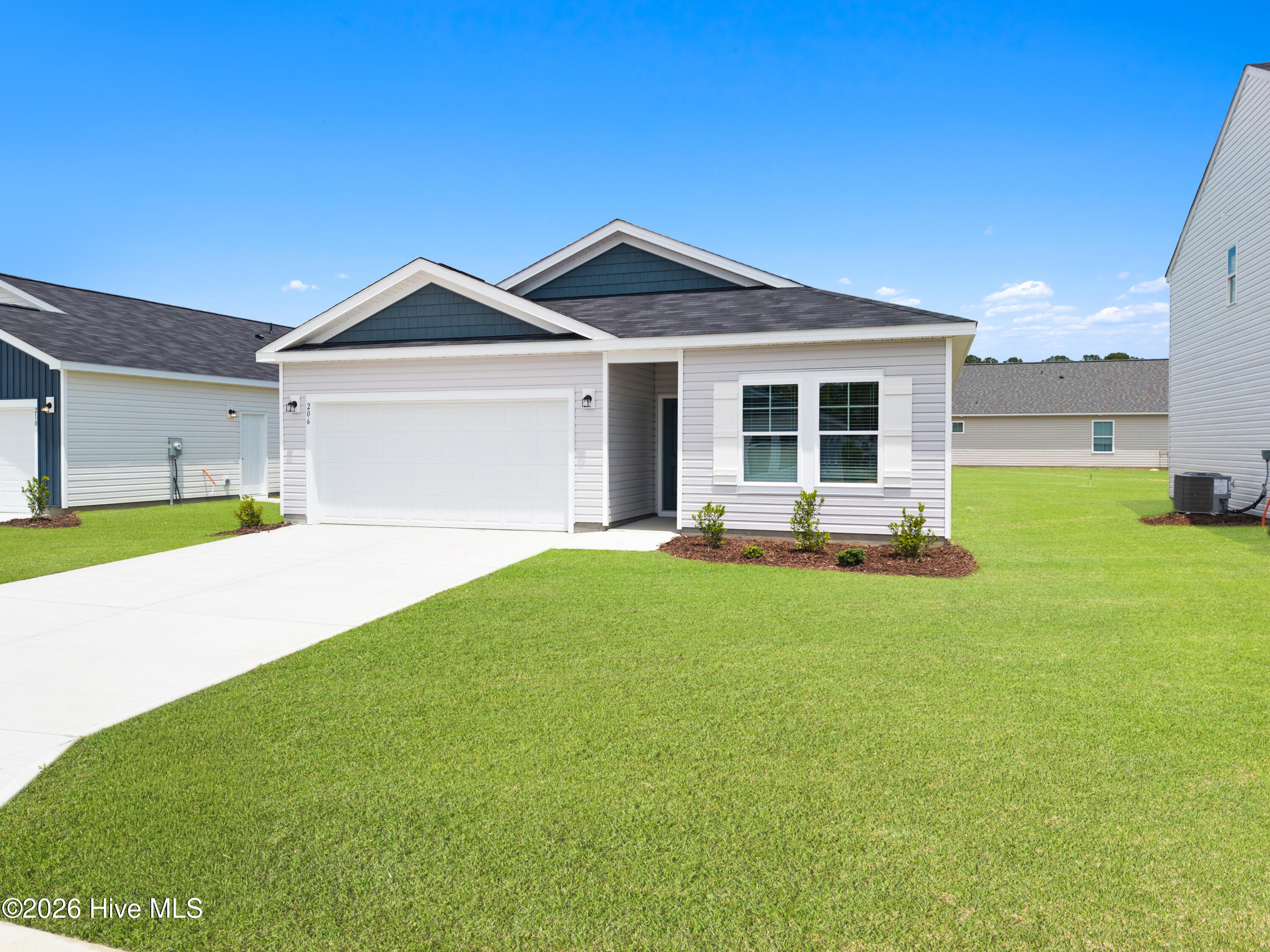 146 N Squires Lane Property Photo 1