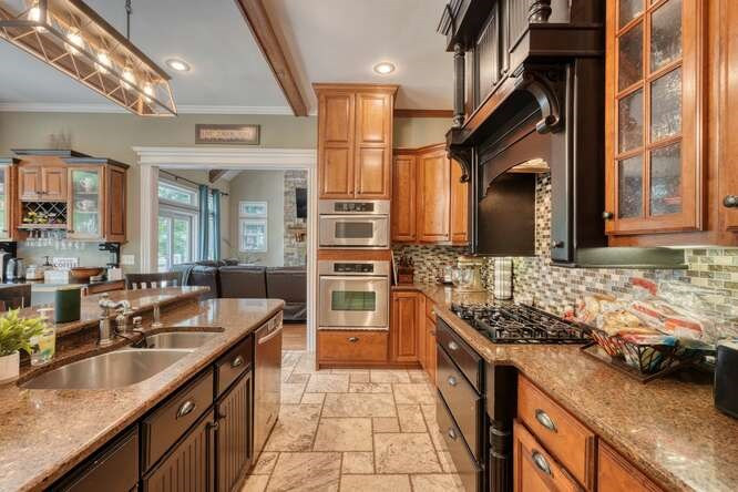 115 Dawsons Lane Property Photo 14