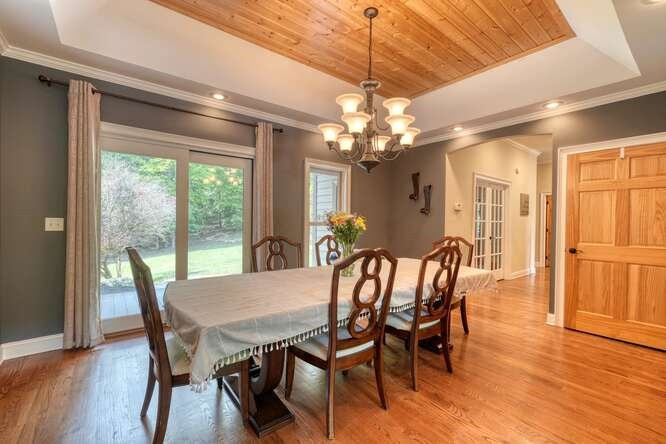 115 Dawsons Lane Property Photo 16
