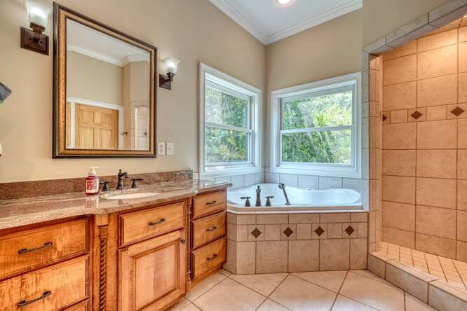 115 Dawsons Lane Property Photo 24
