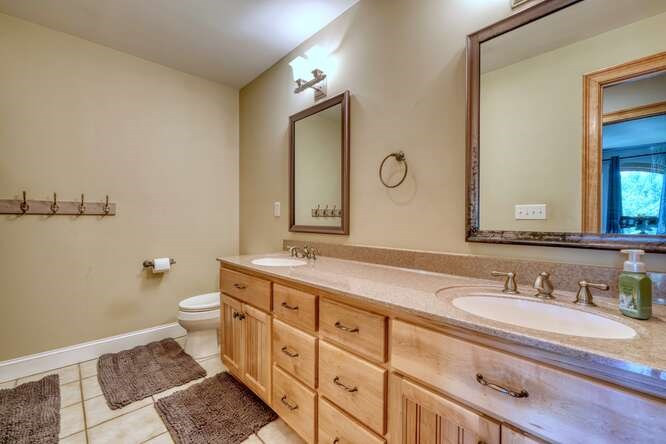 115 Dawsons Lane Property Photo 39