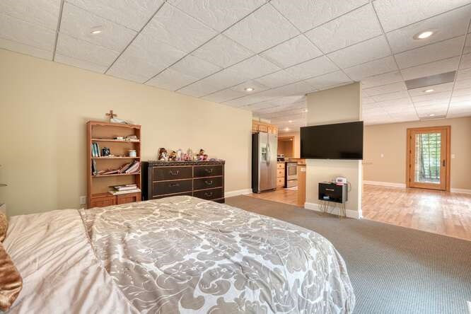 115 Dawsons Lane Property Photo 46