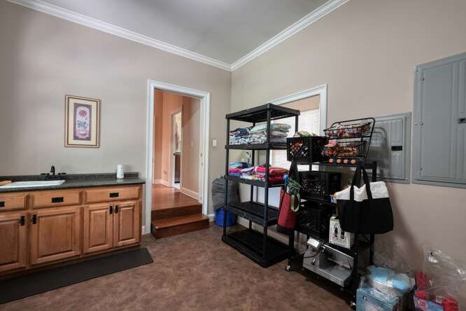 115 Dawsons Lane Property Photo 55