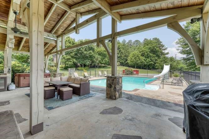 115 Dawsons Lane Property Photo 73