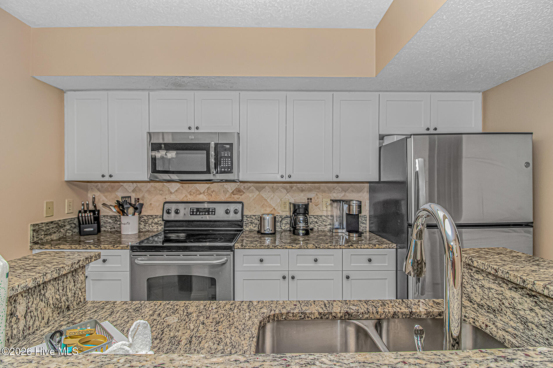 3000 N Ocean Boulevard # 203 Property Photo 9
