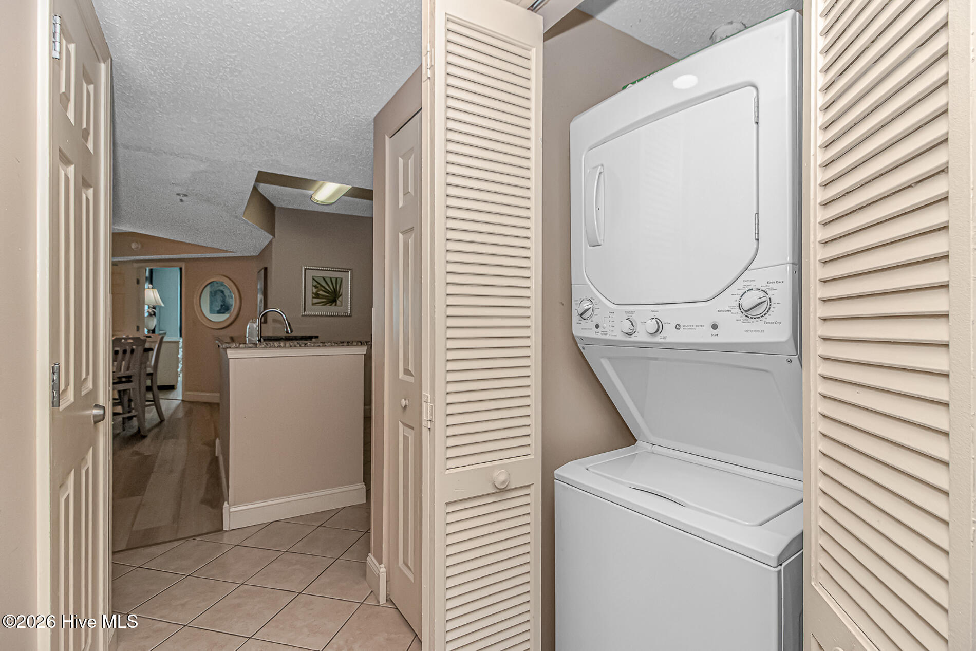 3000 N Ocean Boulevard # 203 Property Photo 13
