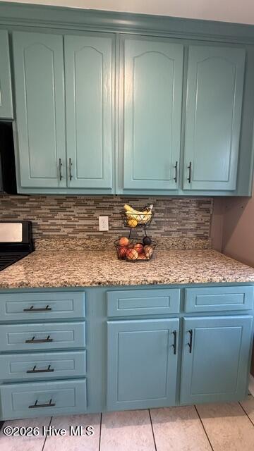 210 West Road Property Photo 13