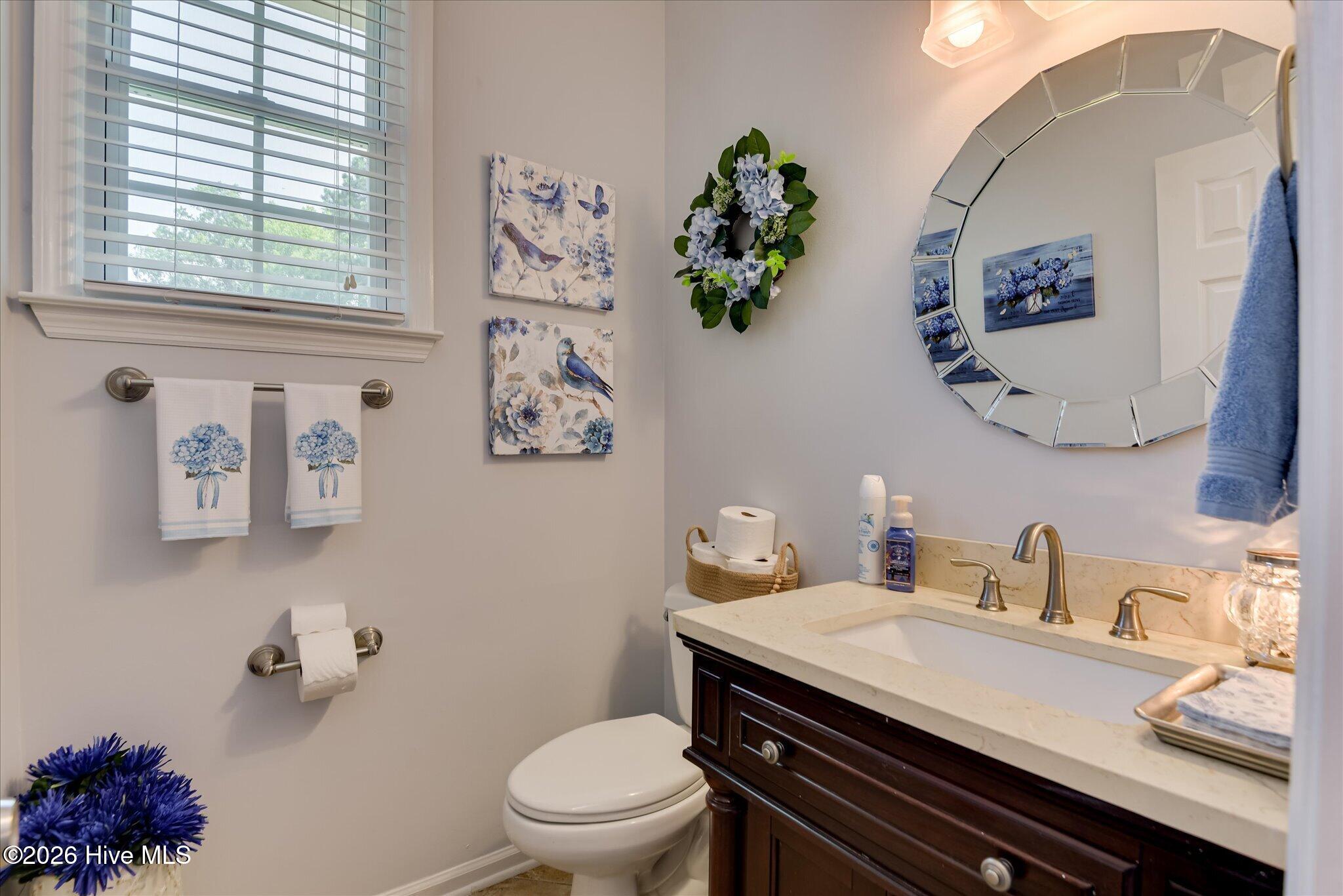 602 Branett Way Property Photo 27