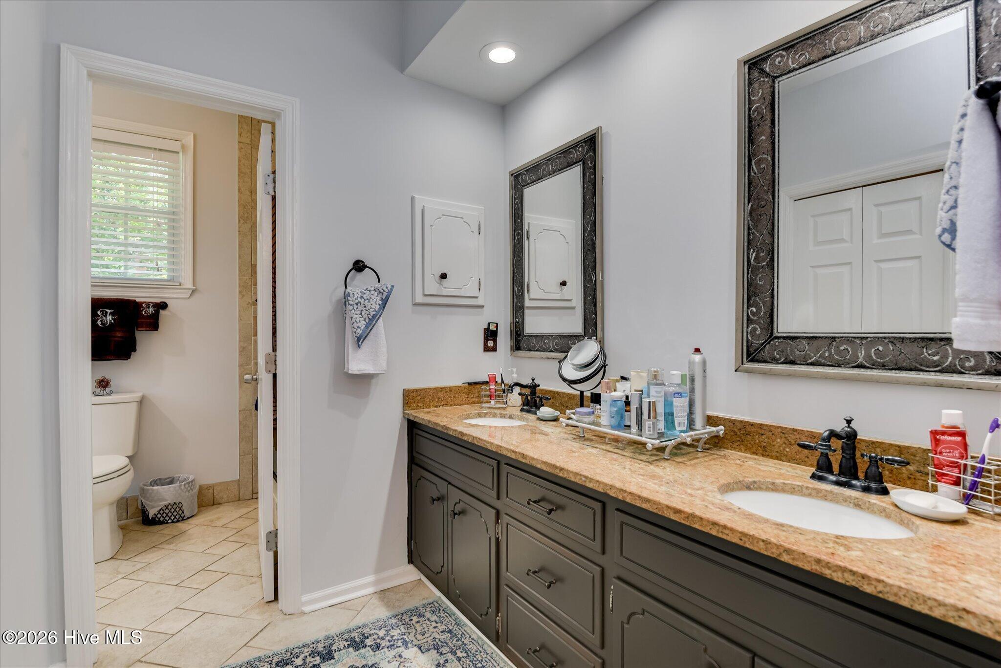 602 Branett Way Property Photo 36
