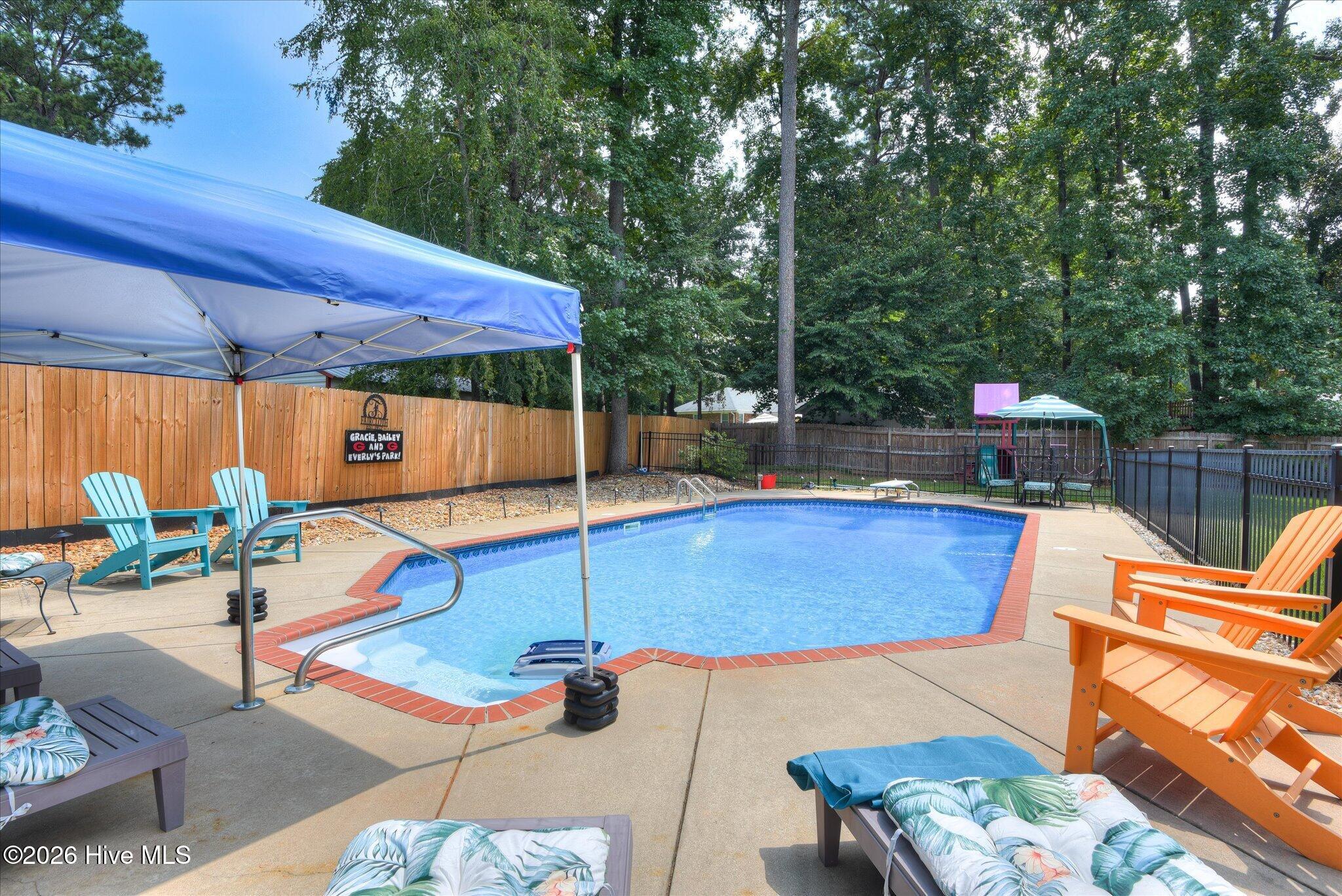 602 Branett Way Property Photo 54