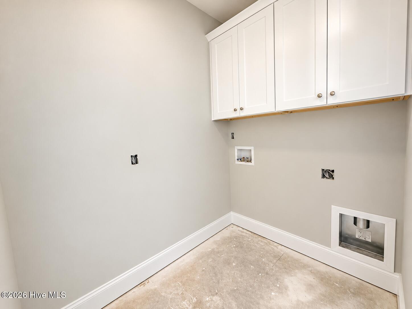 170 Spring Lake Drive Property Photo 7