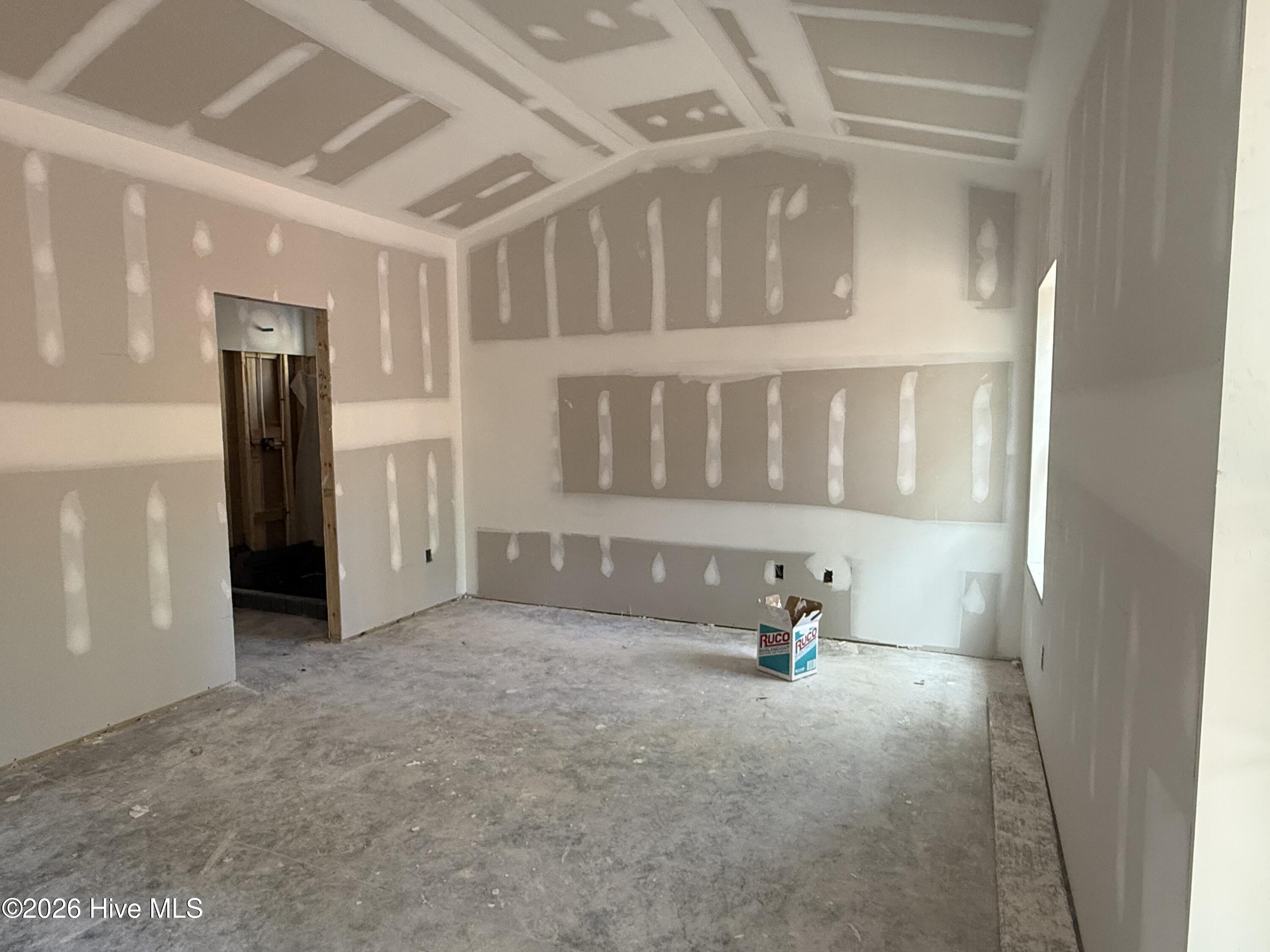 170 Spring Lake Drive Property Photo 8