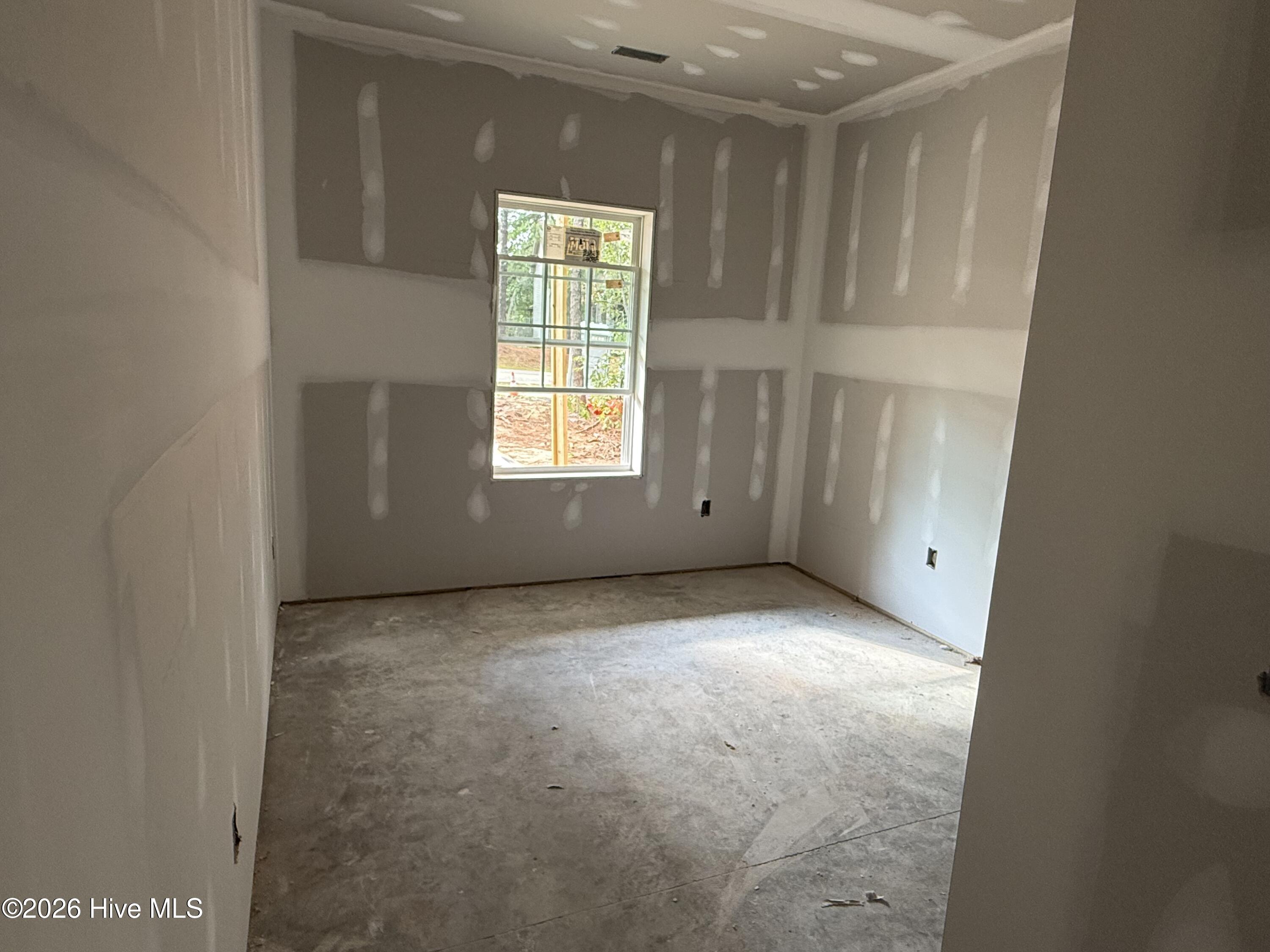 170 Spring Lake Drive Property Photo 11