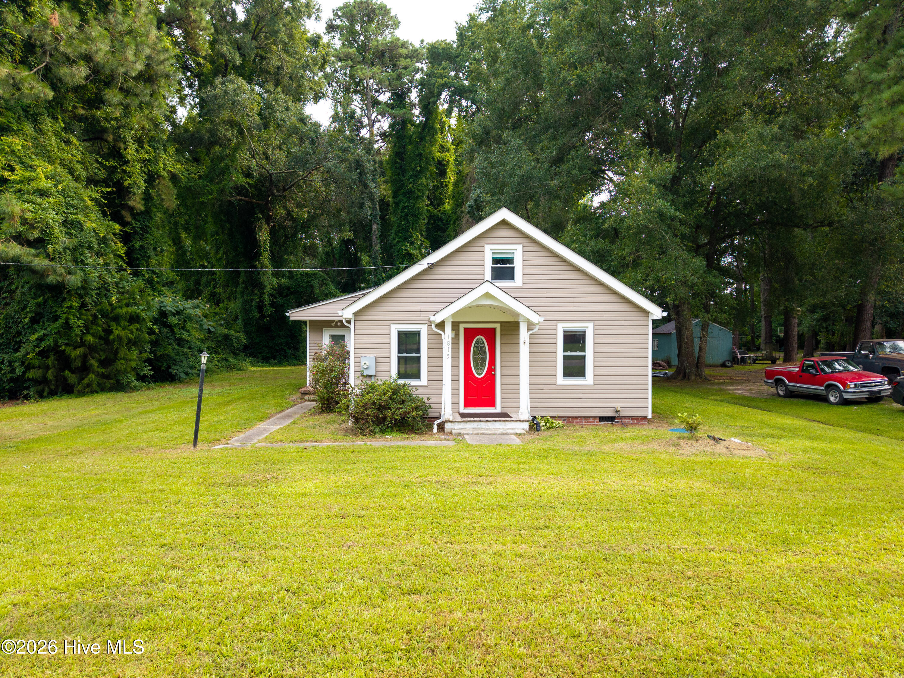 1815 W Main Ext Property Photo 1