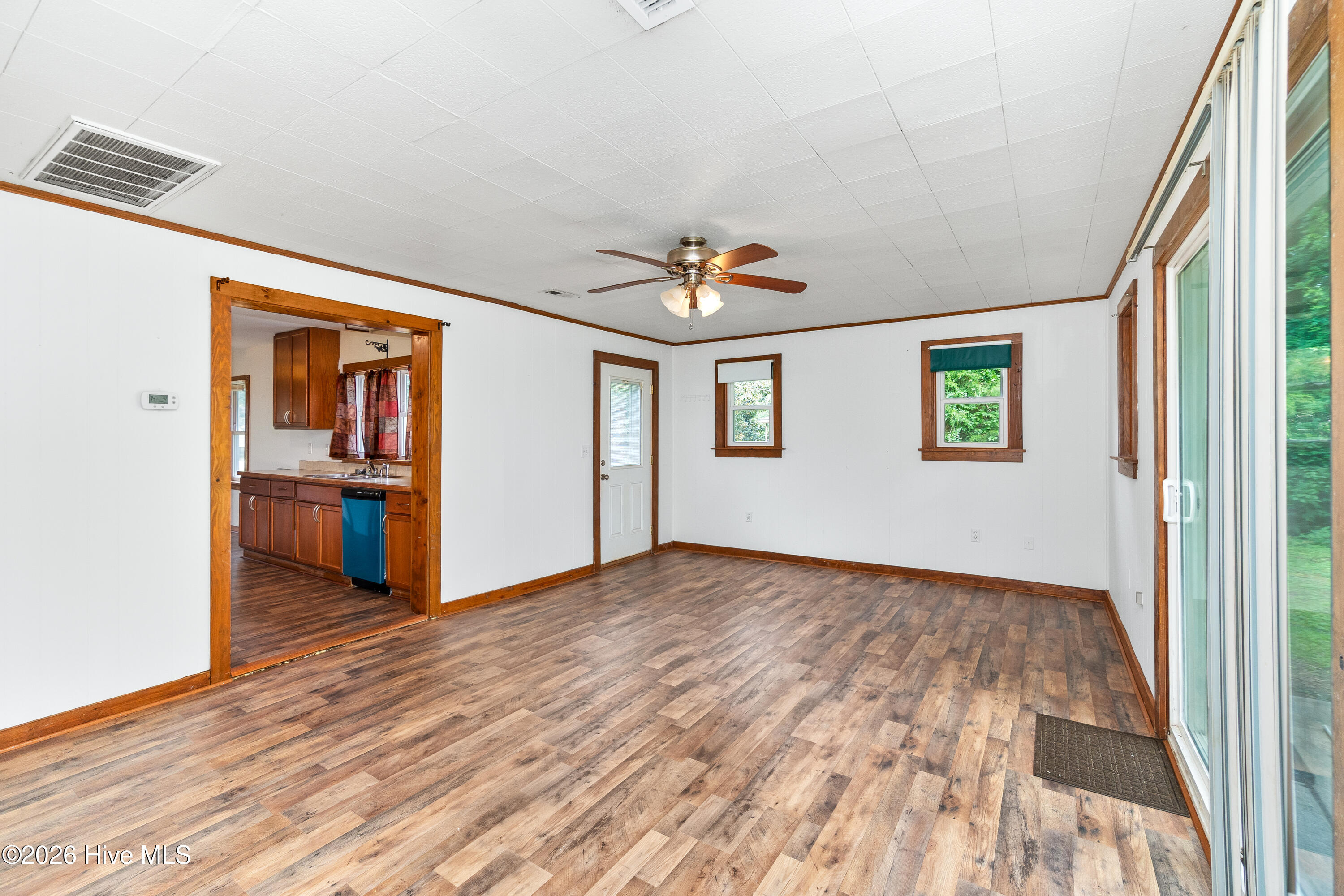 1815 W Main Ext Property Photo 10