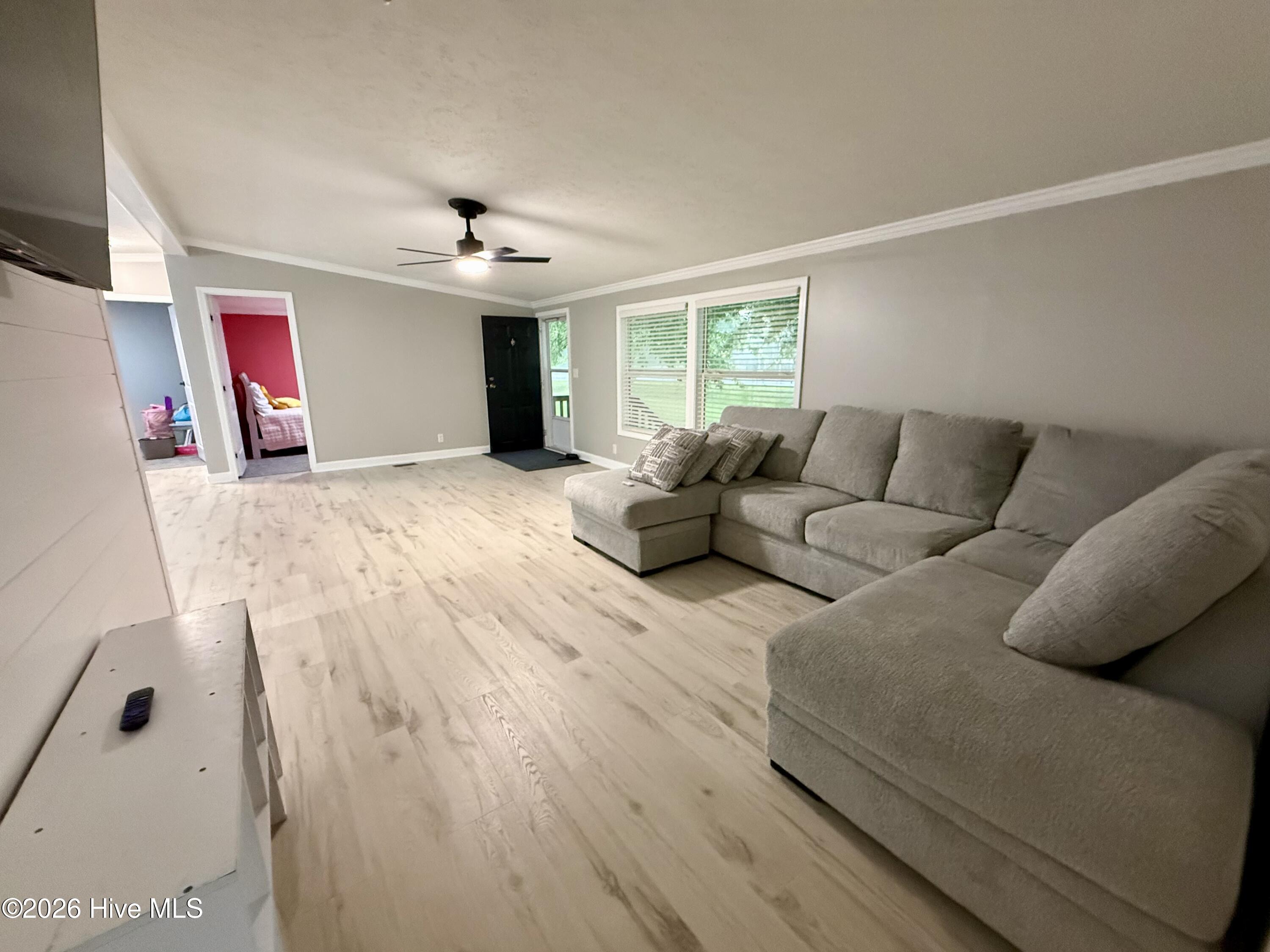 801 S Old Wire Road Property Photo 4