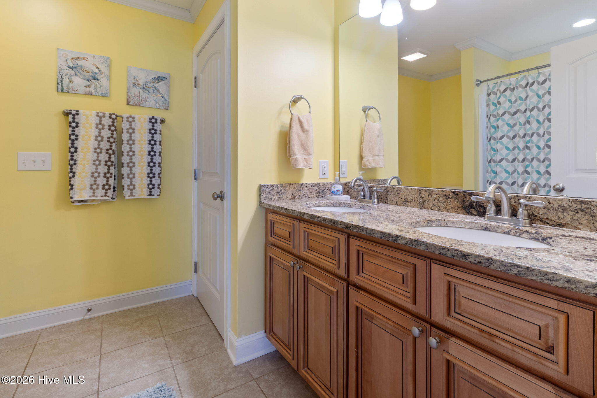 4012b E Dolphin Drive Property Photo 20