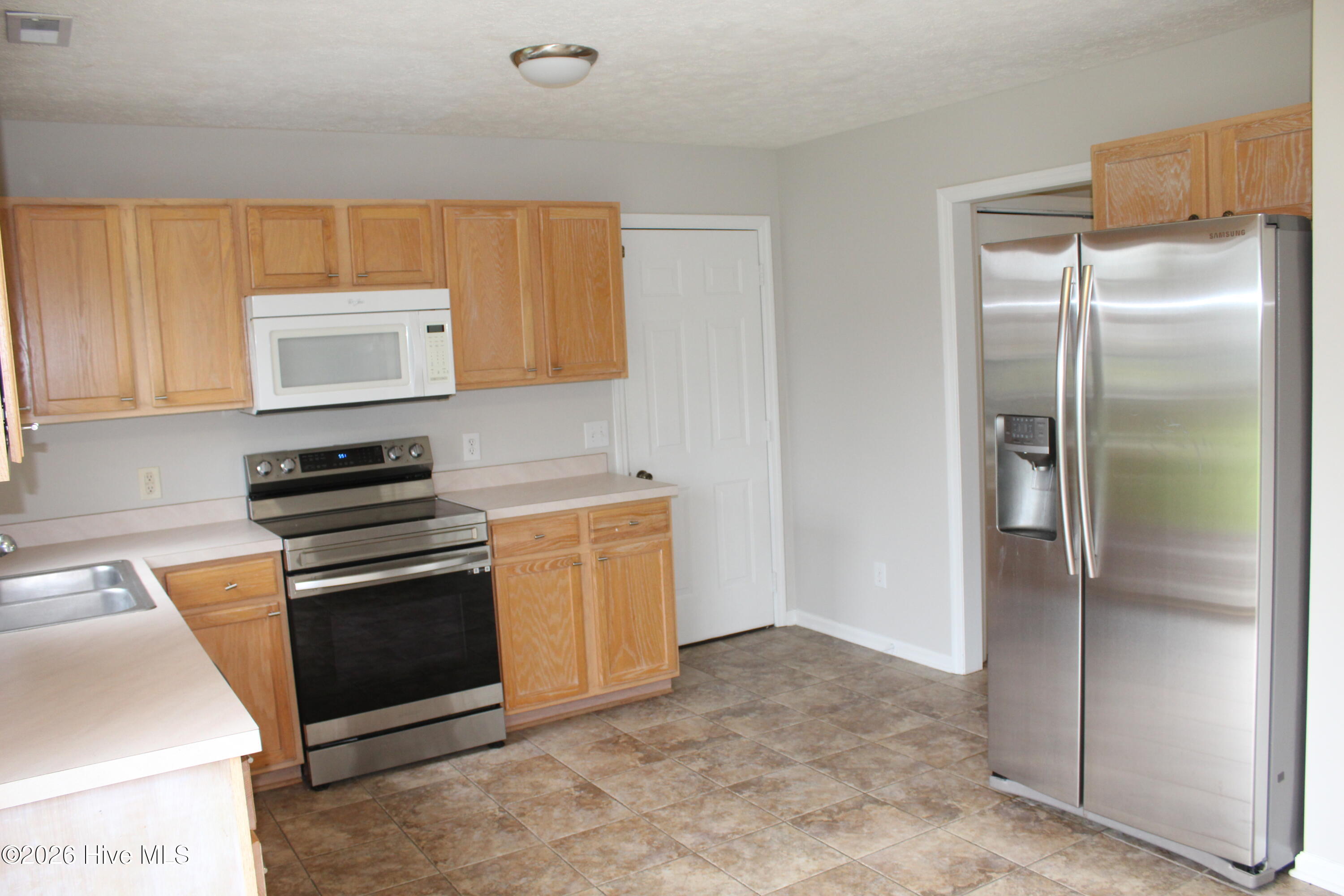 317 Foxhall Road Property Photo 8