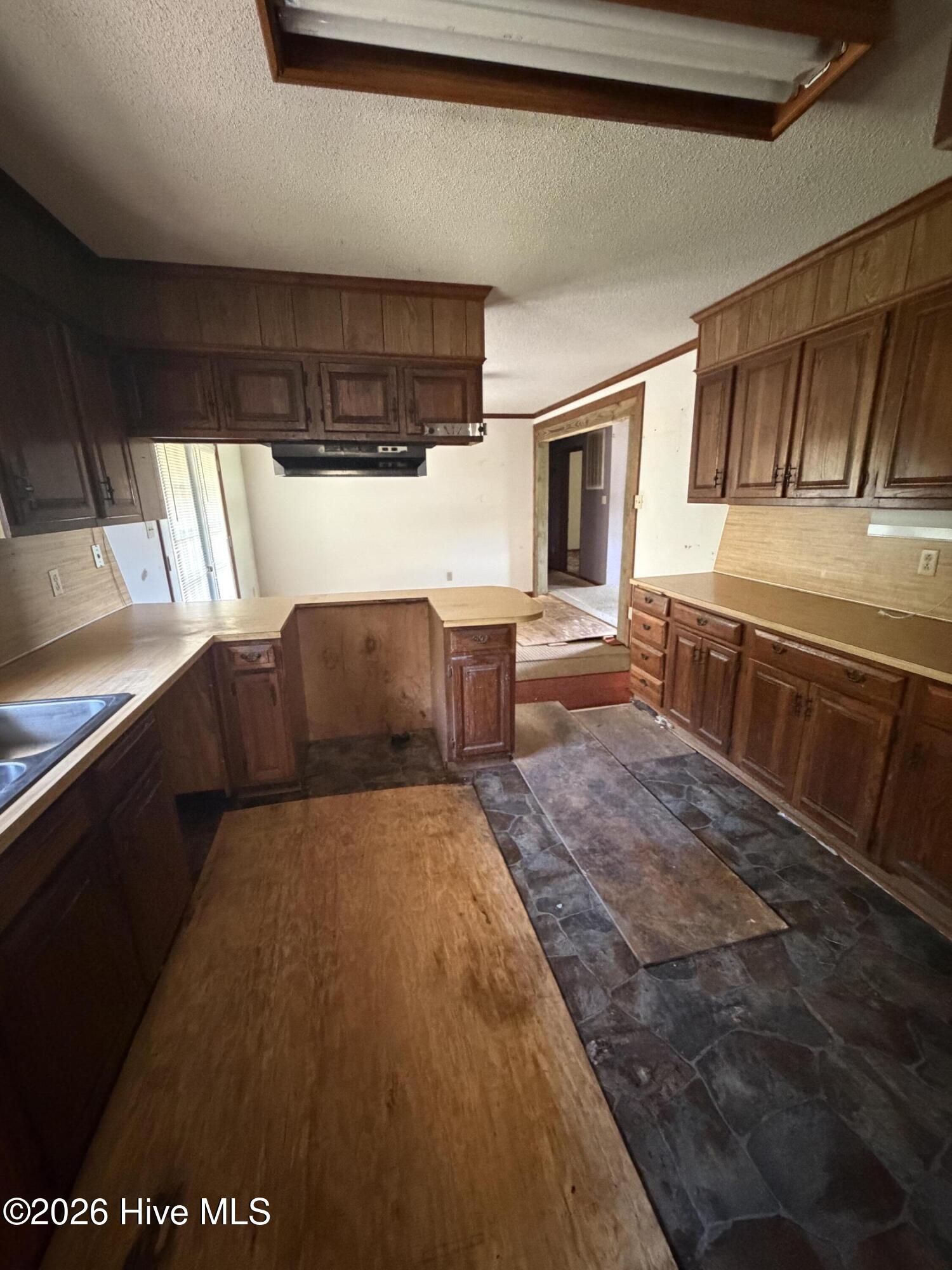 1371 Cooper Road Property Photo 9