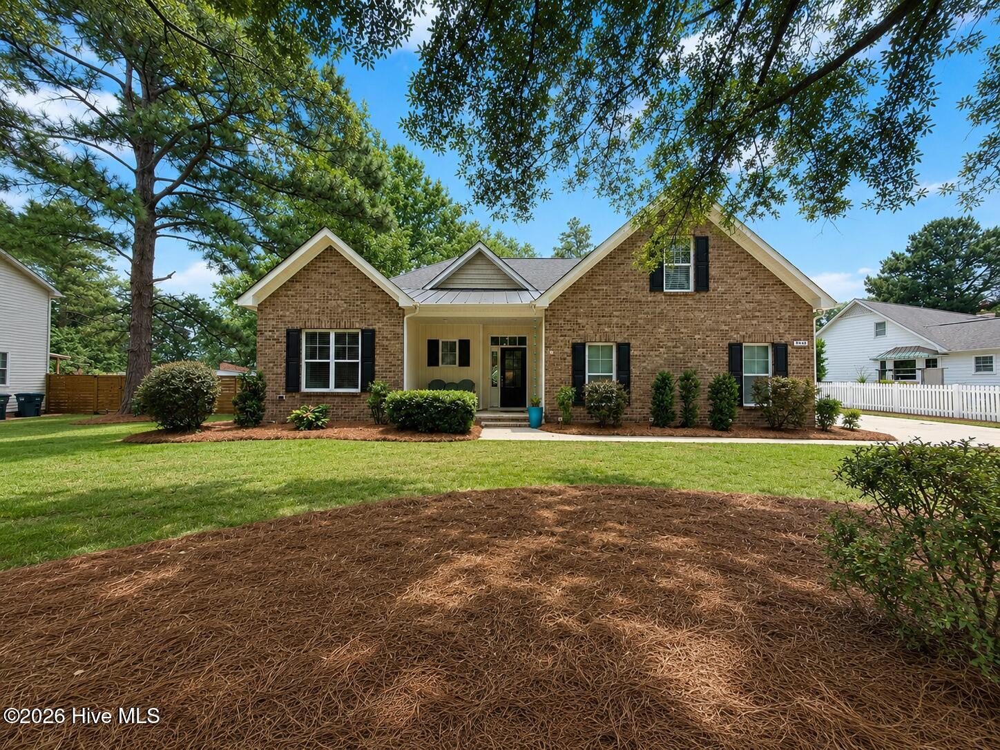 3943 Appleton Way Property Photo 1