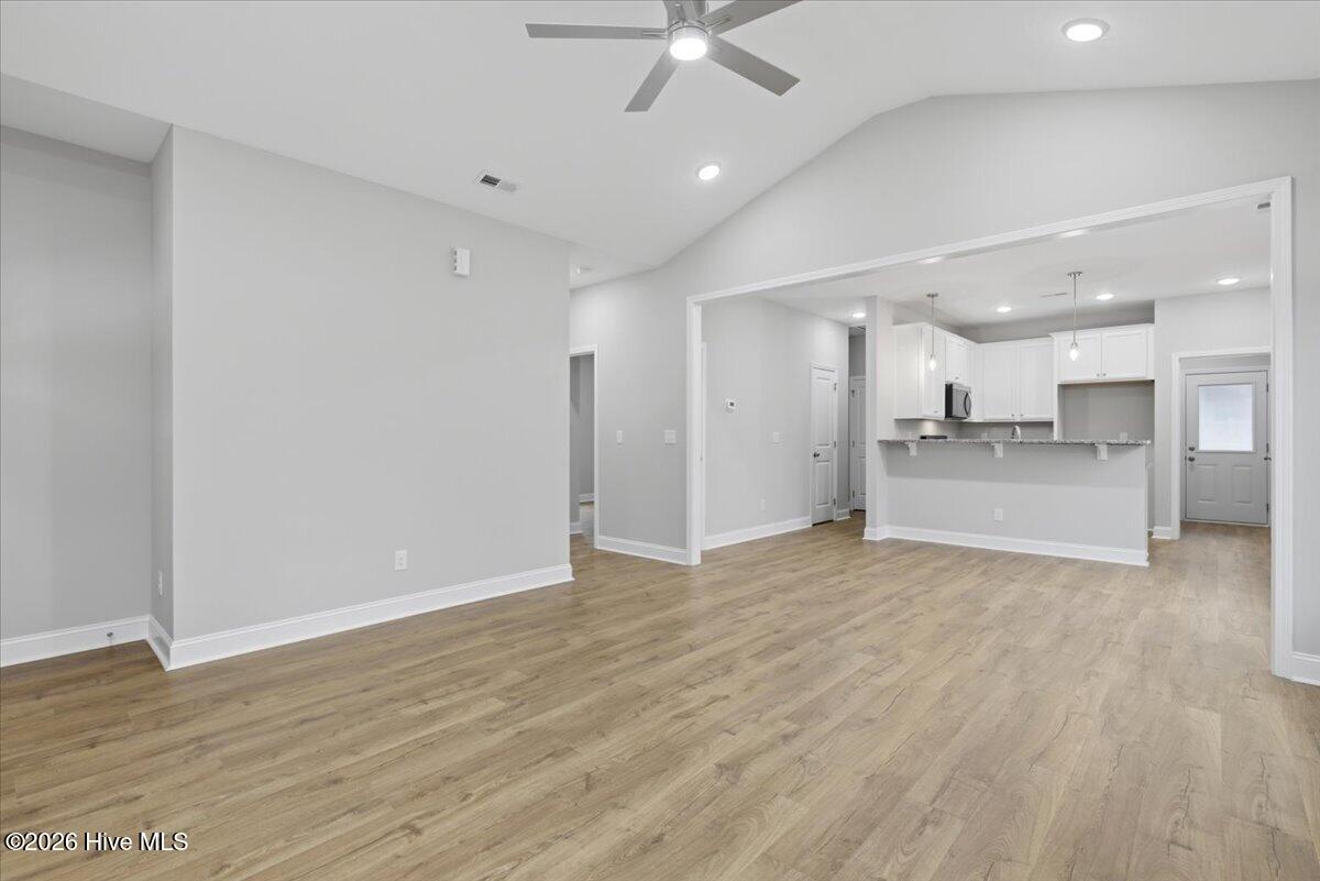 4274 Ellis Avenue Property Photo 9