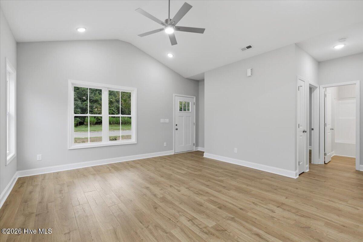 4274 Ellis Avenue Property Photo 13