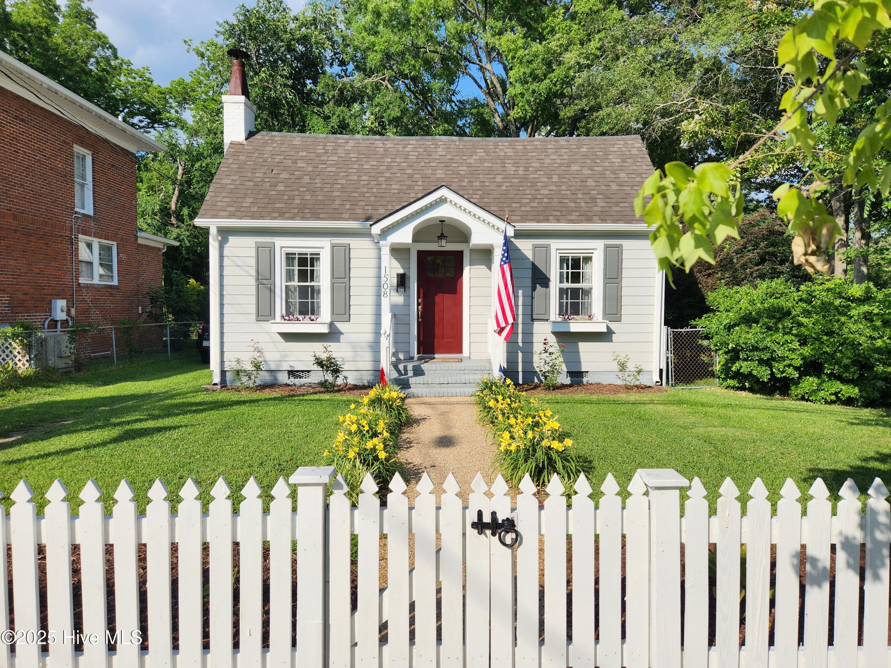 1508 National Avenue Property Photo 1